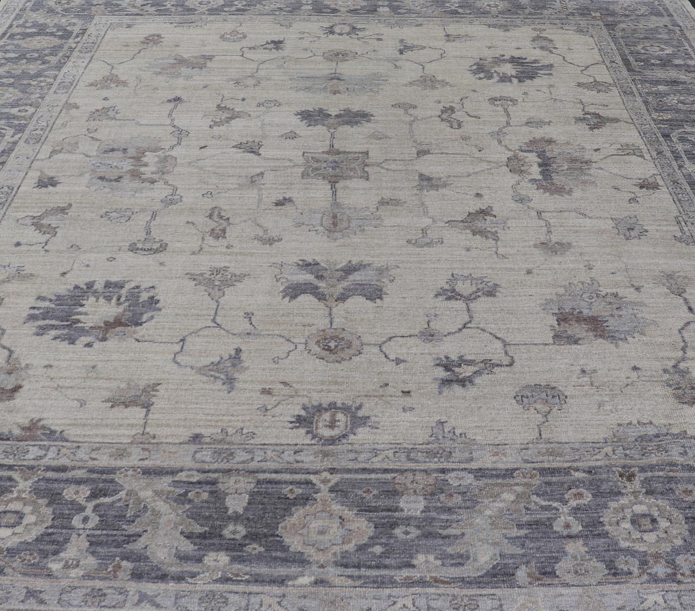 Tappeto turco Angora Oushak con sfumature di grigio, avorio e argento di Keivan Woven Arts in vendita 3