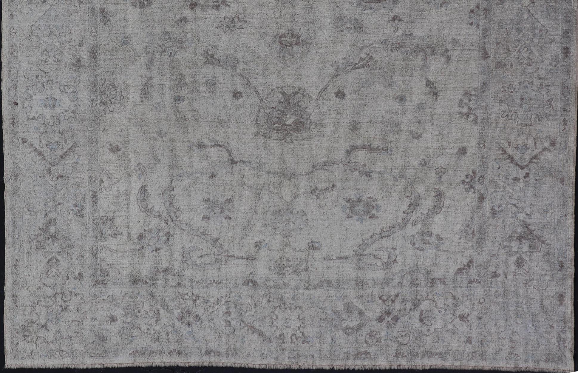 Angora Oushak Turkish Rug in Cream, Taupe, Silver, Light Brown Light Blue Colors In Excellent Condition For Sale In Atlanta, GA