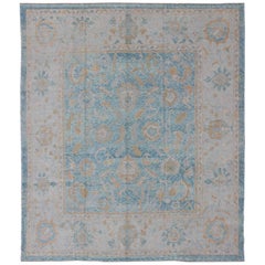 Türkischer Oushak-Teppich aus Angora in Blau, Silber, Taupe und Hellbraun