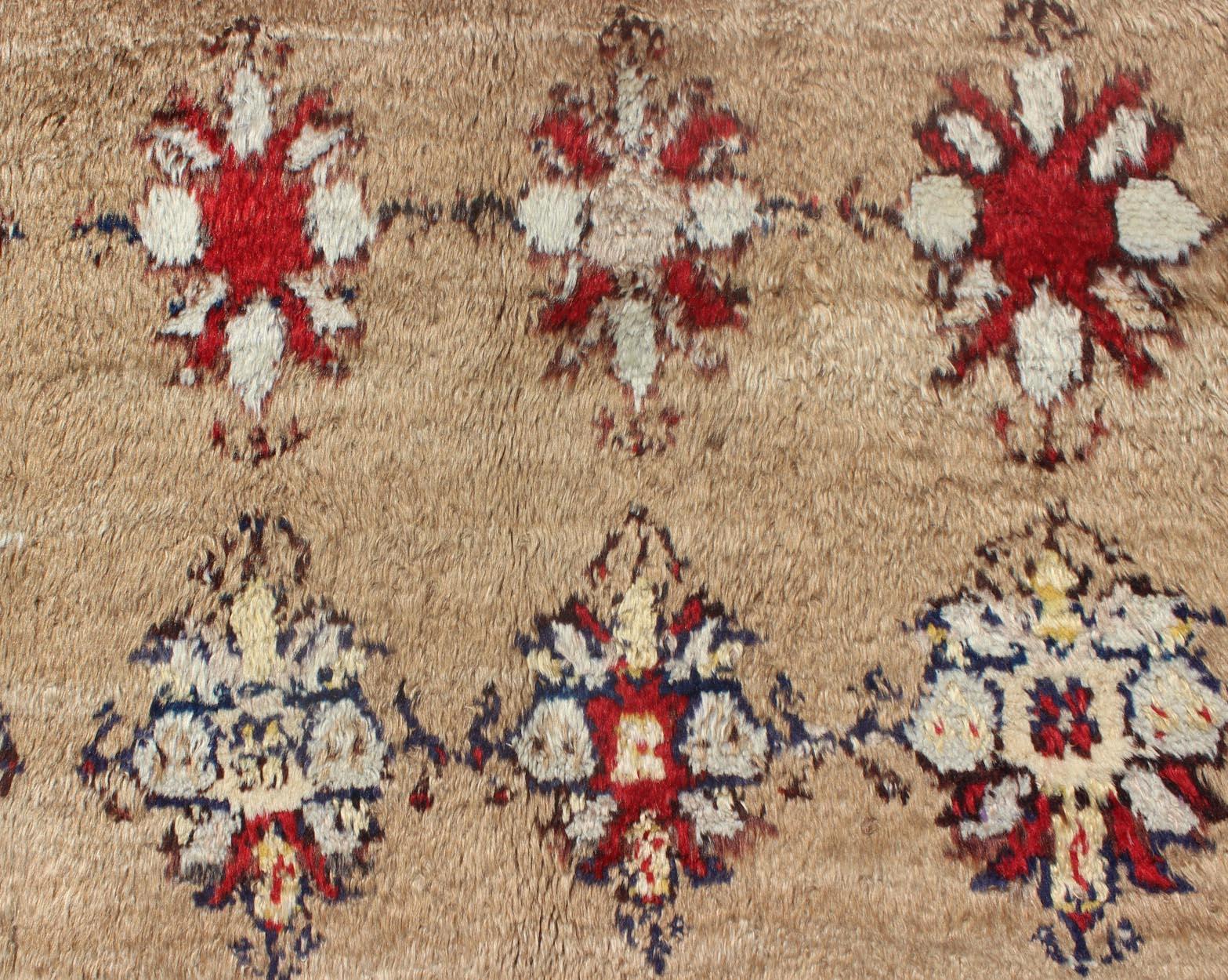 Angora Turkish Tulu Carpet with Colorful Floral Designs Set on Sand Field For Sale 5
