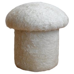 Sgabello a fungo in lana d'angora