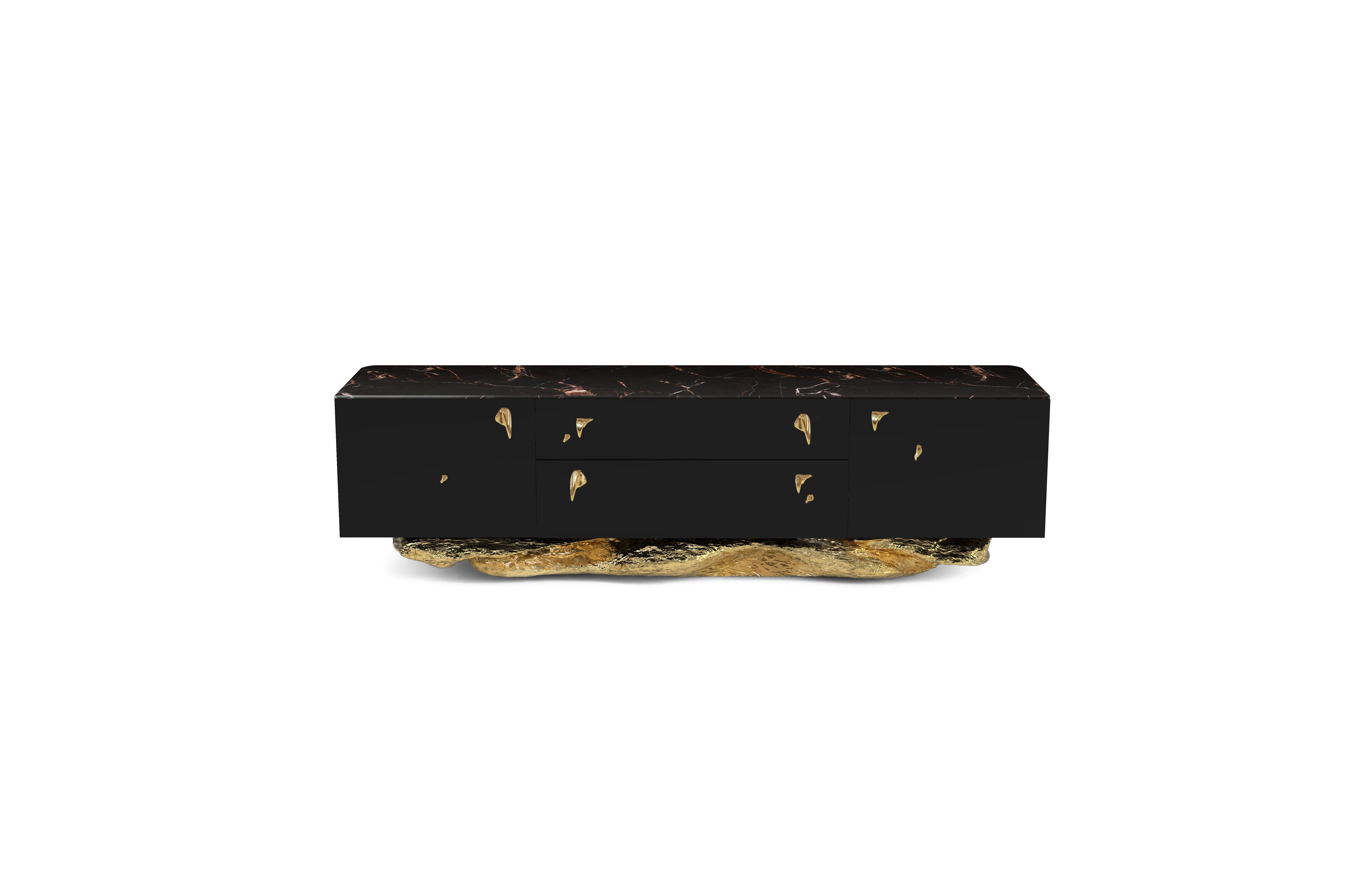 Hand-Carved Angra TV Cabinet - Hand-Crafted Lacquer Wood & Brass - Boca do Lobo For Sale