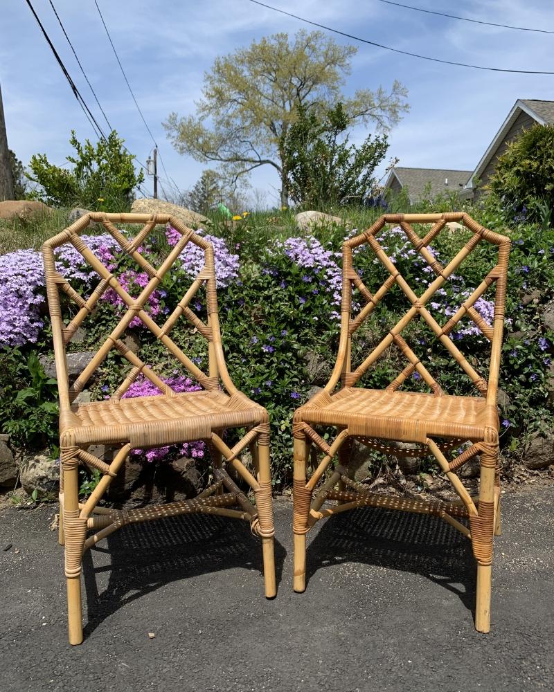 Fin du 20e siècle Paire de chaises d'appoint Angraves de style chinoiserie Chippendale en bambou, osier et rotin en vente