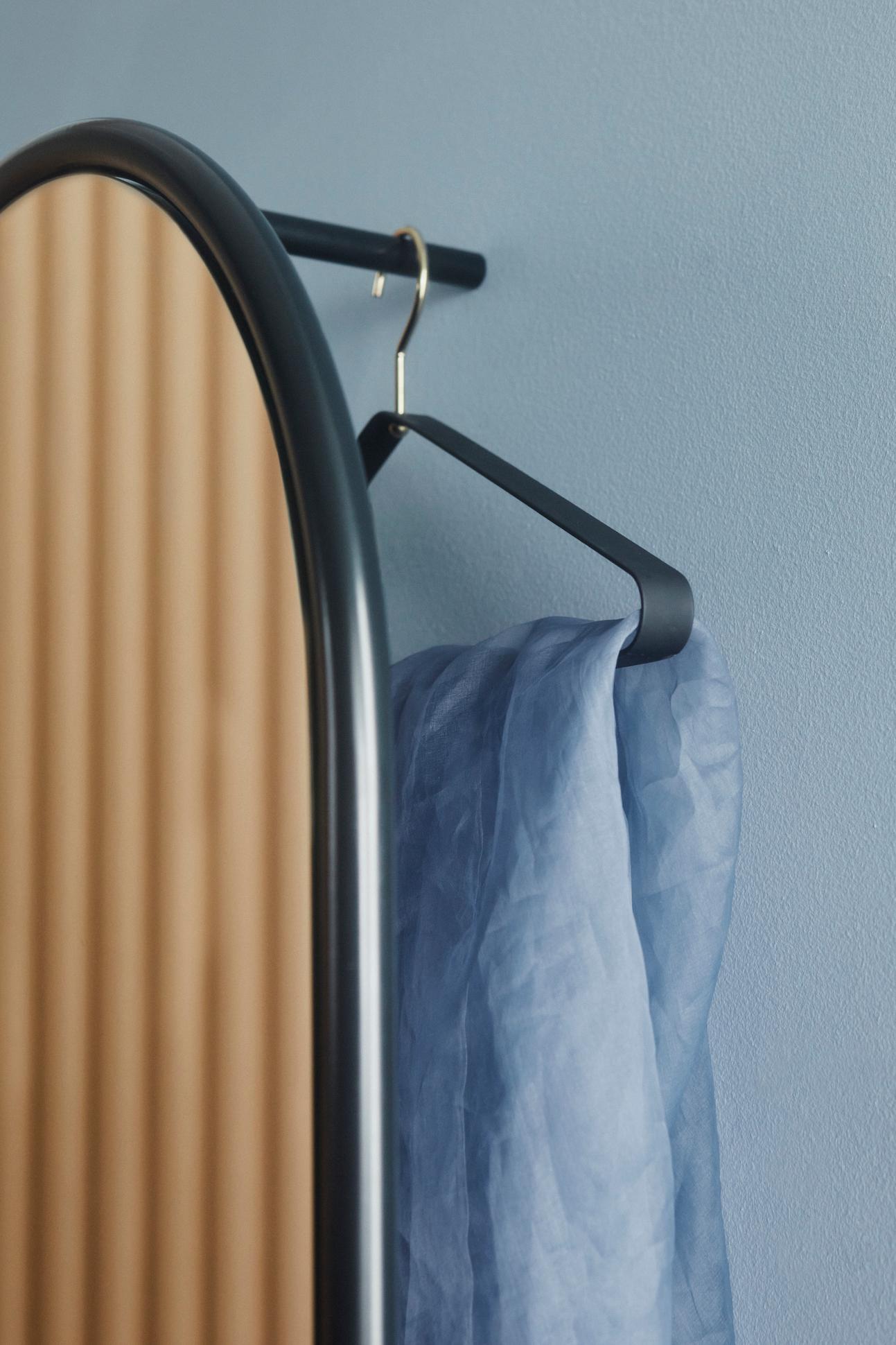 XXIe siècle et contemporain Angui - Miroir de garde-robe doré en vente