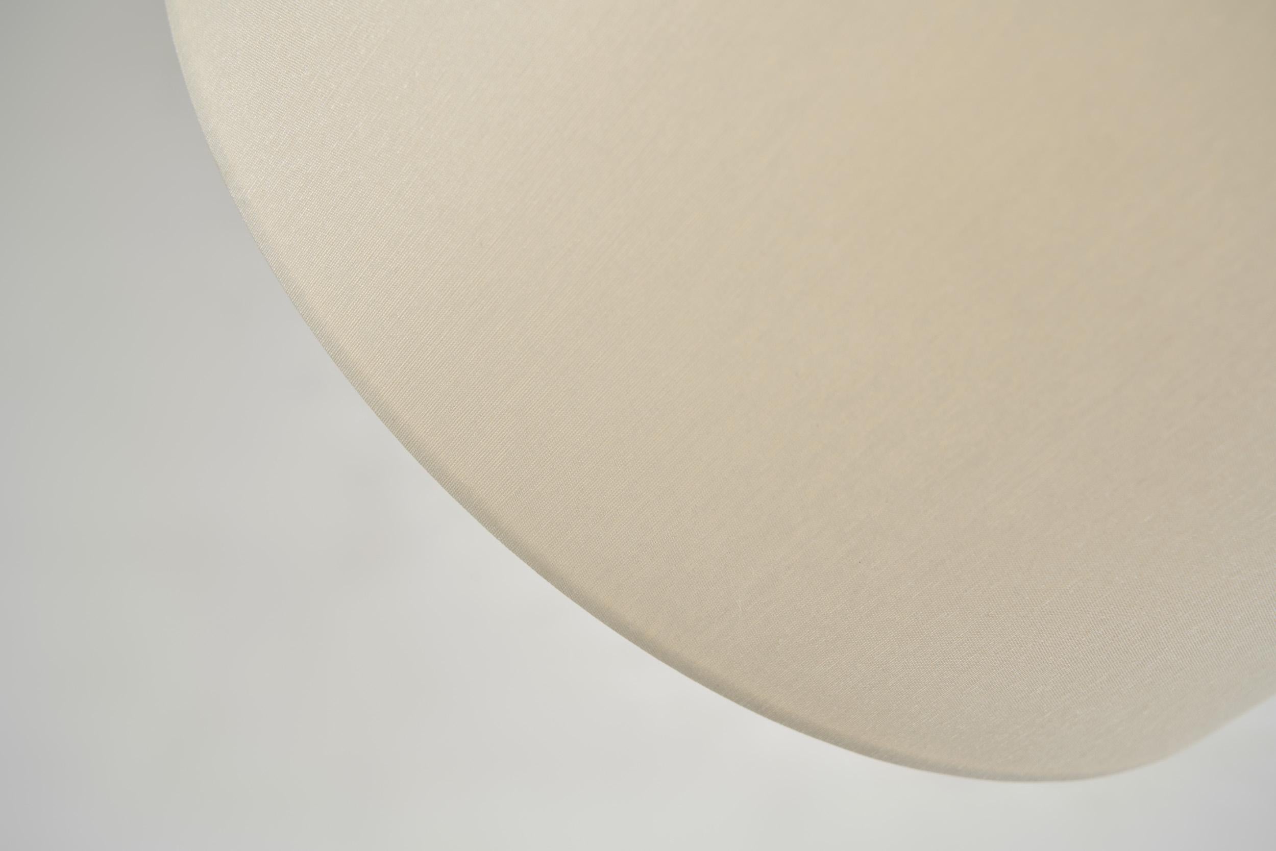 Angewandte Stehlampe aus Messing mit Spiraldekoration, Finnland 1950er Jahre im Angebot 3