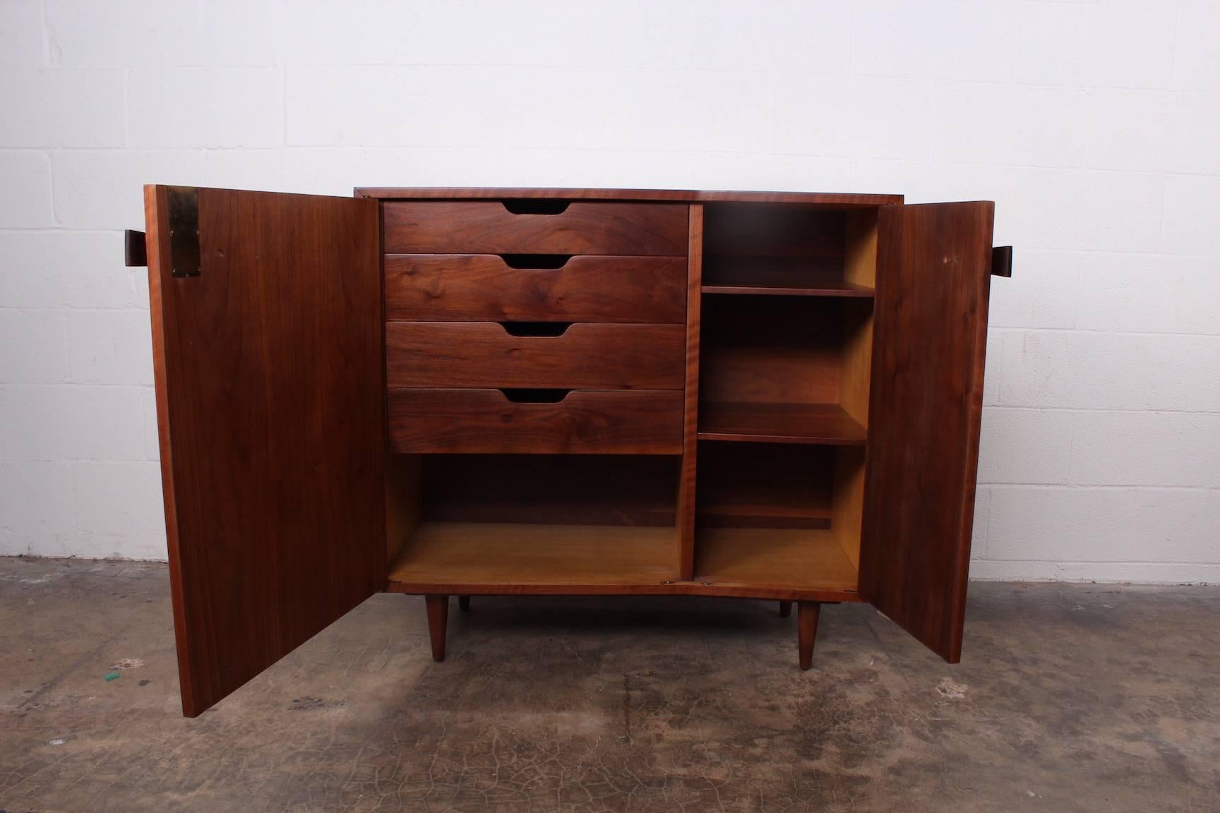 Angular Cabinet by Bertha Schaefer for Singer and Sons 2