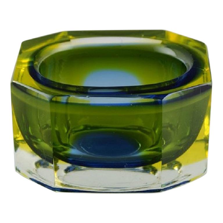 Angular Murano Bowl in Art Glass, Italian Design, 1960s