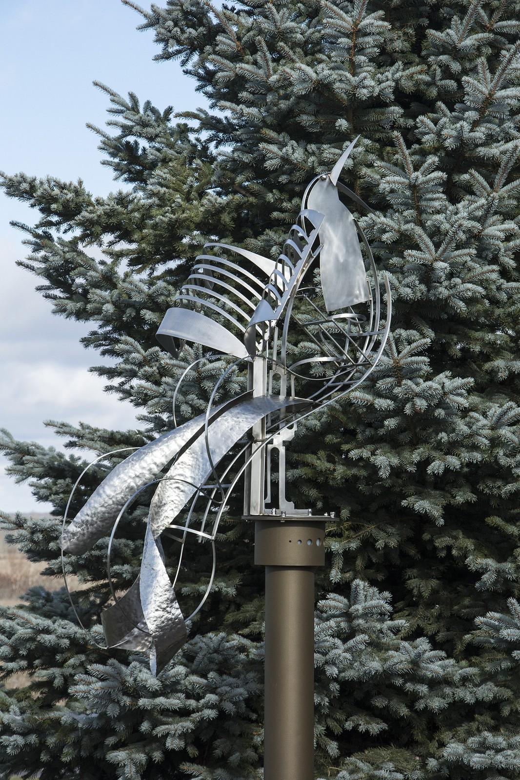 outdoor bird sculptures