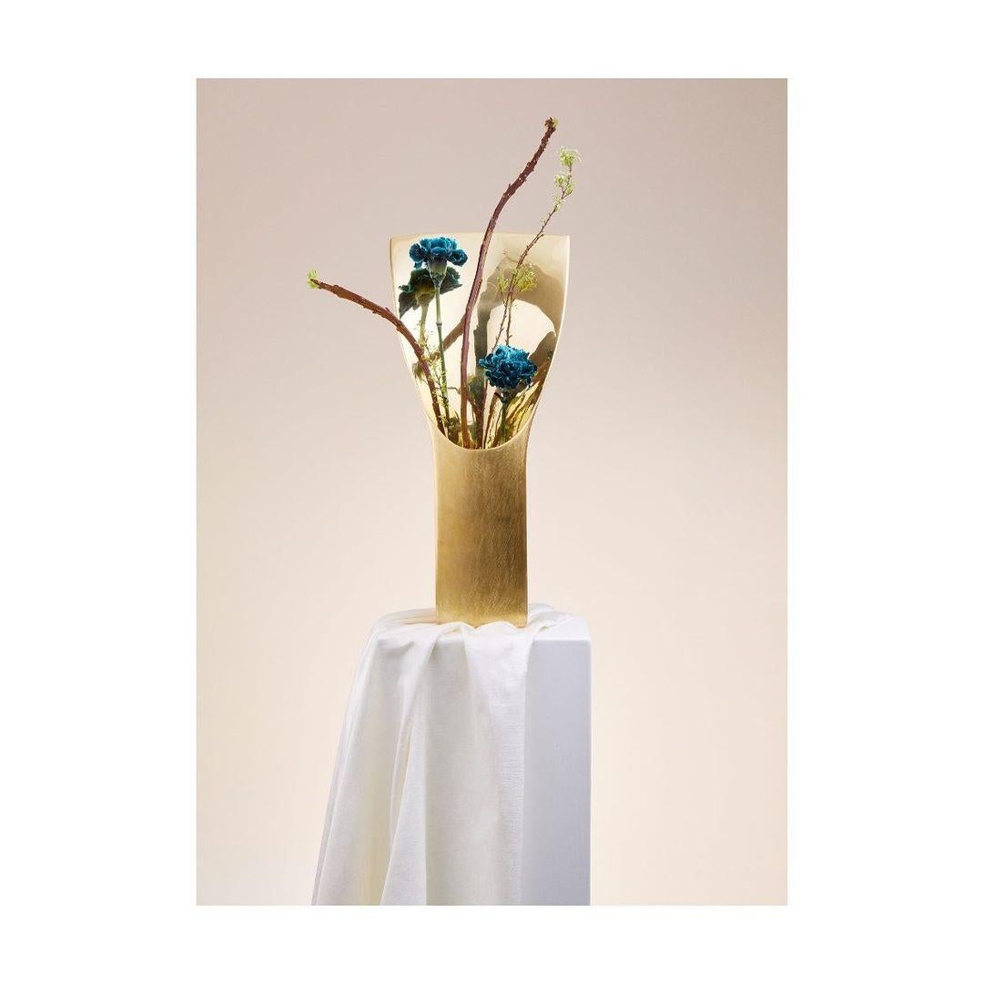 Anicca Vanitas Vase by Luca Gruber For Sale 2