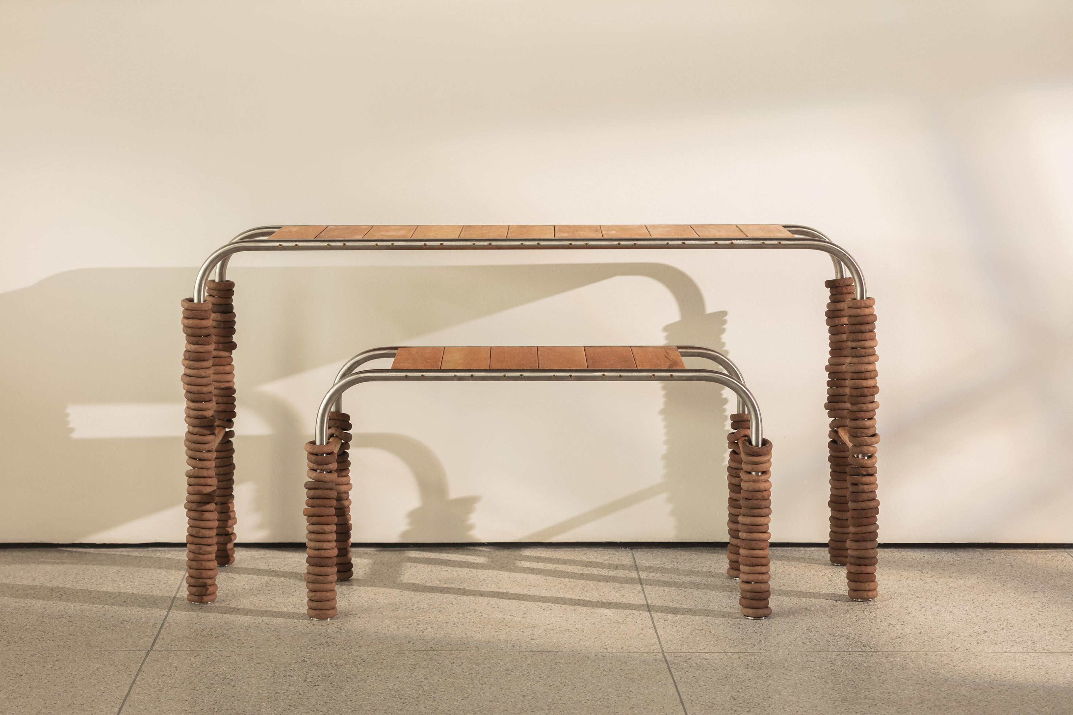 Post-Modern Anillo Console by Hannelore Freer for GESTU with hand-crafted ceramic details For Sale