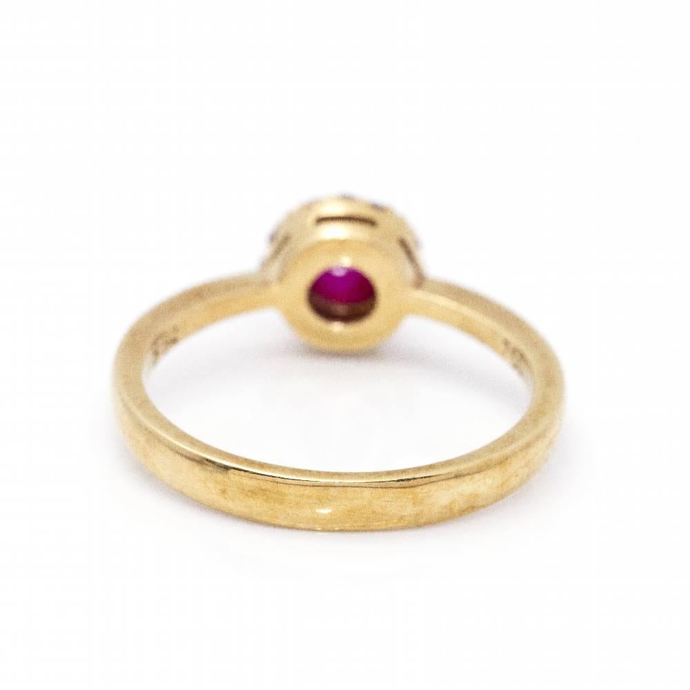 Anillo de Oro, Brillantes y Rubi In New Condition For Sale In BARCELONA, ES