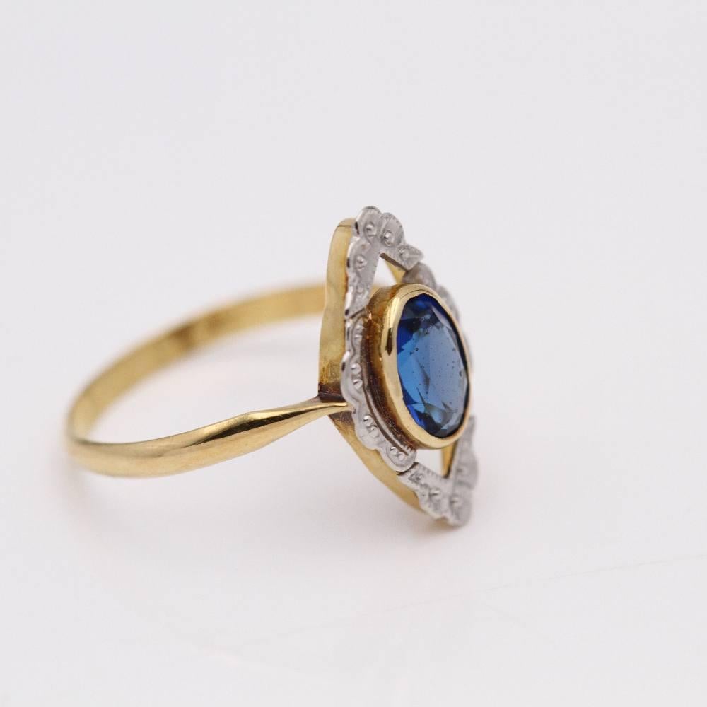 Bicolour vintage ring for woman  7x5mm oval sapphire with approx. 1,00ct. weight  Size 9  18kt yellow gold and 18kt white gold  1,42 grams.  Brand New Product  Ref: G102950JC
