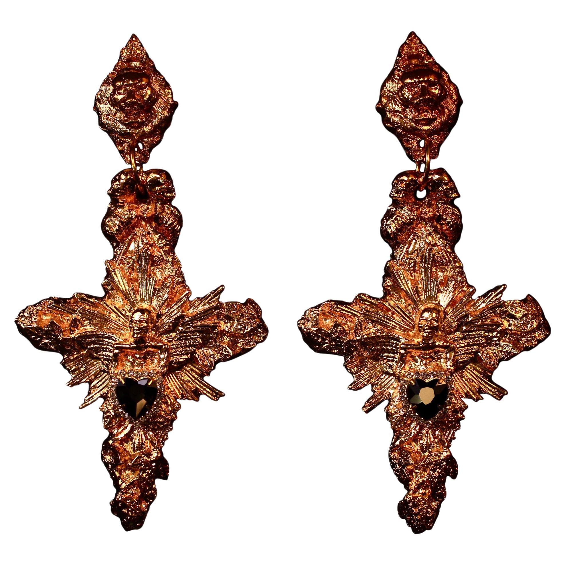 Boucles d'oreilles Anima Vestra : Or 24K sculpté à la main Elegance gothique, design de luxe