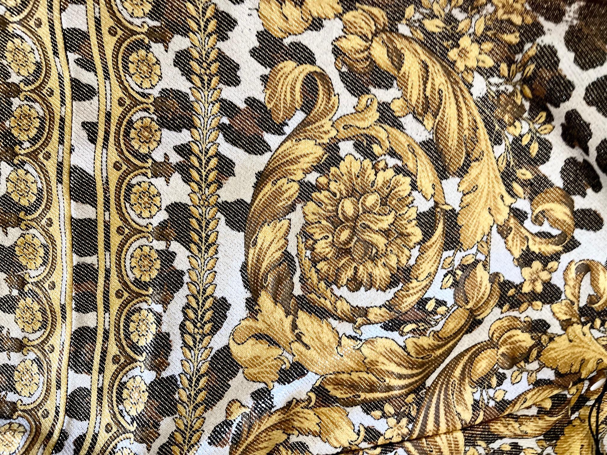 ANIMAL BAROQUE LEGGINGS from MIAMI MANSION GIANNI VERSACE PERSONAL COLLECTION For Sale 1