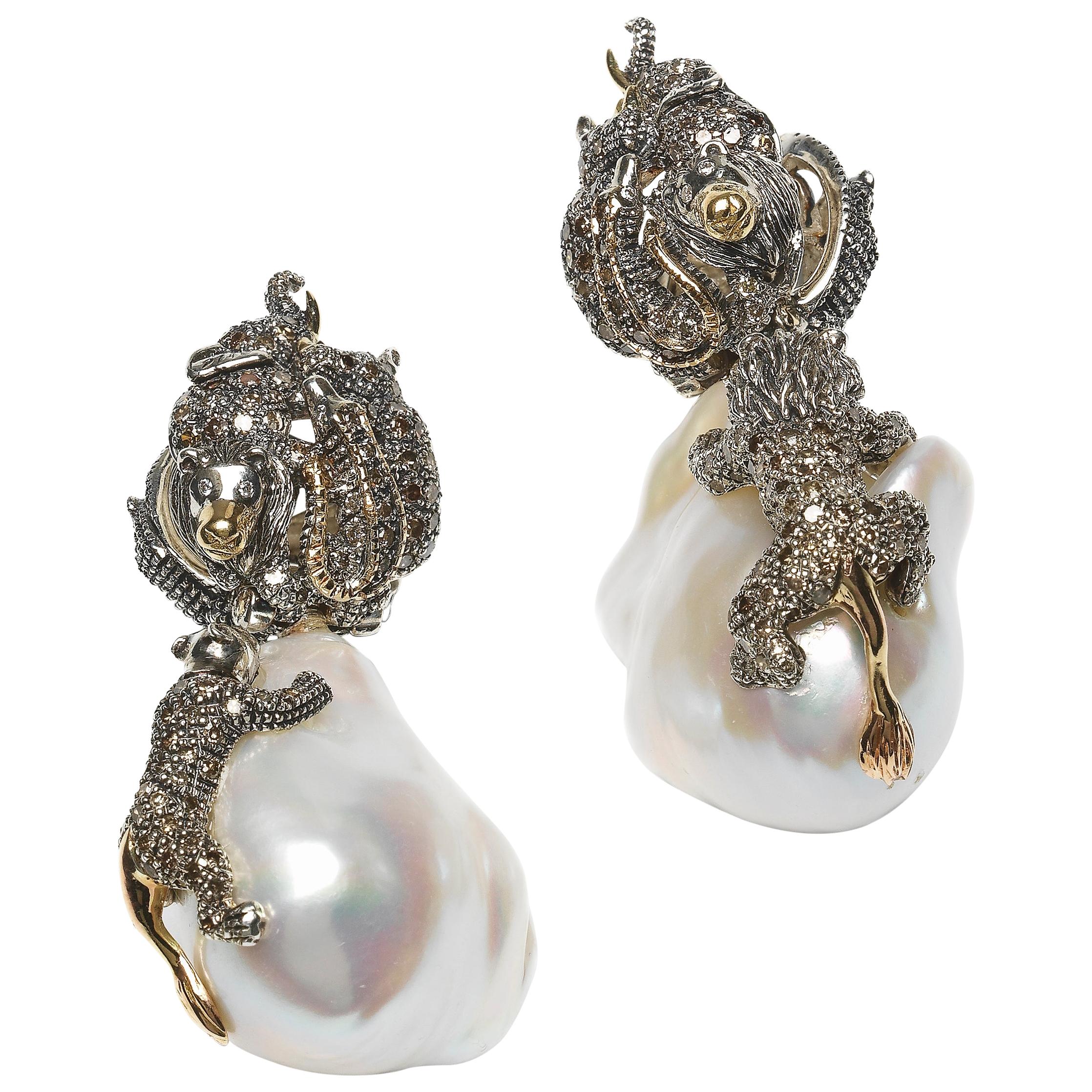 Animal Earrings Baroque Pearls