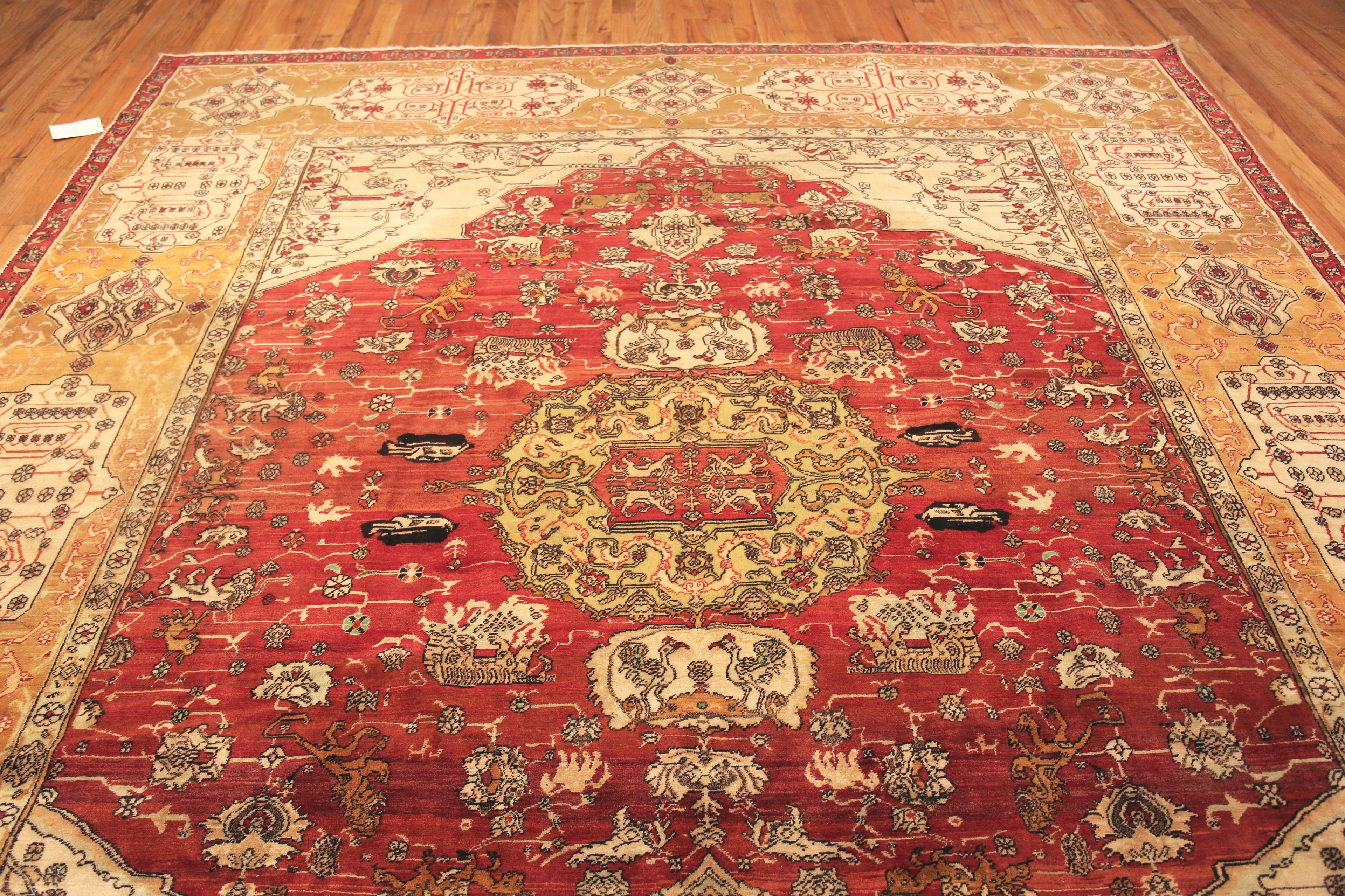 Antique Indian Agra Rug. 10 ft 9 in x 12 ft 4 in For Sale 2