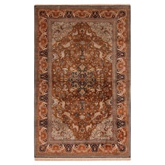 Animal Design Vintage Persian Silk Qum Rug. 4 ft 6 in x 7 ft 5 in