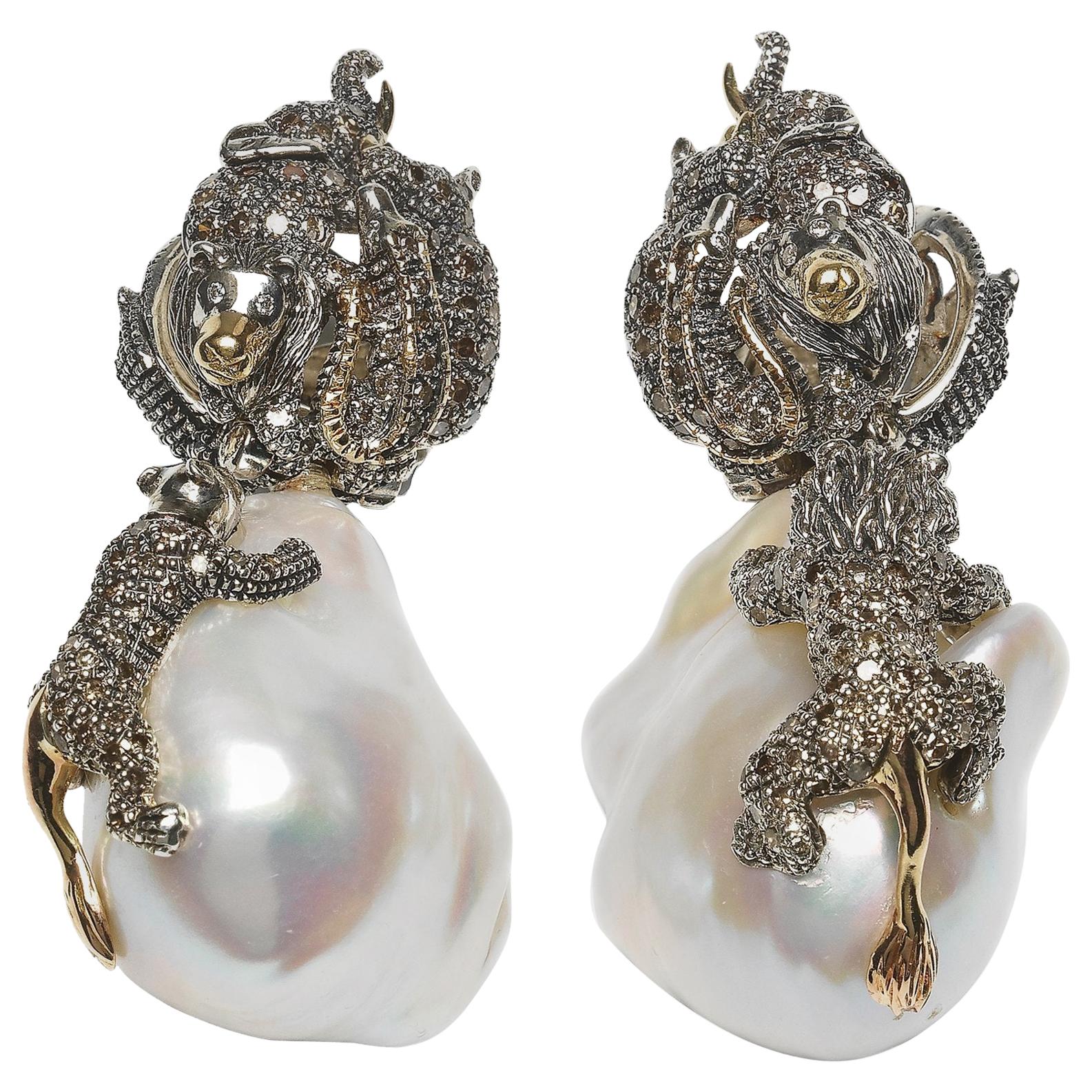 Tier-Ohrringe Barockperlen im Angebot