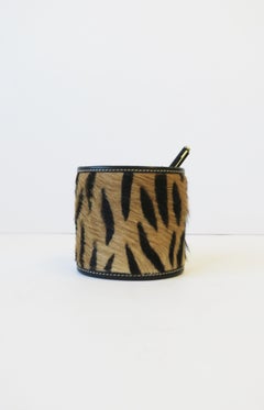 Tiger Cat Animal Pen or Pencil Desk Holder