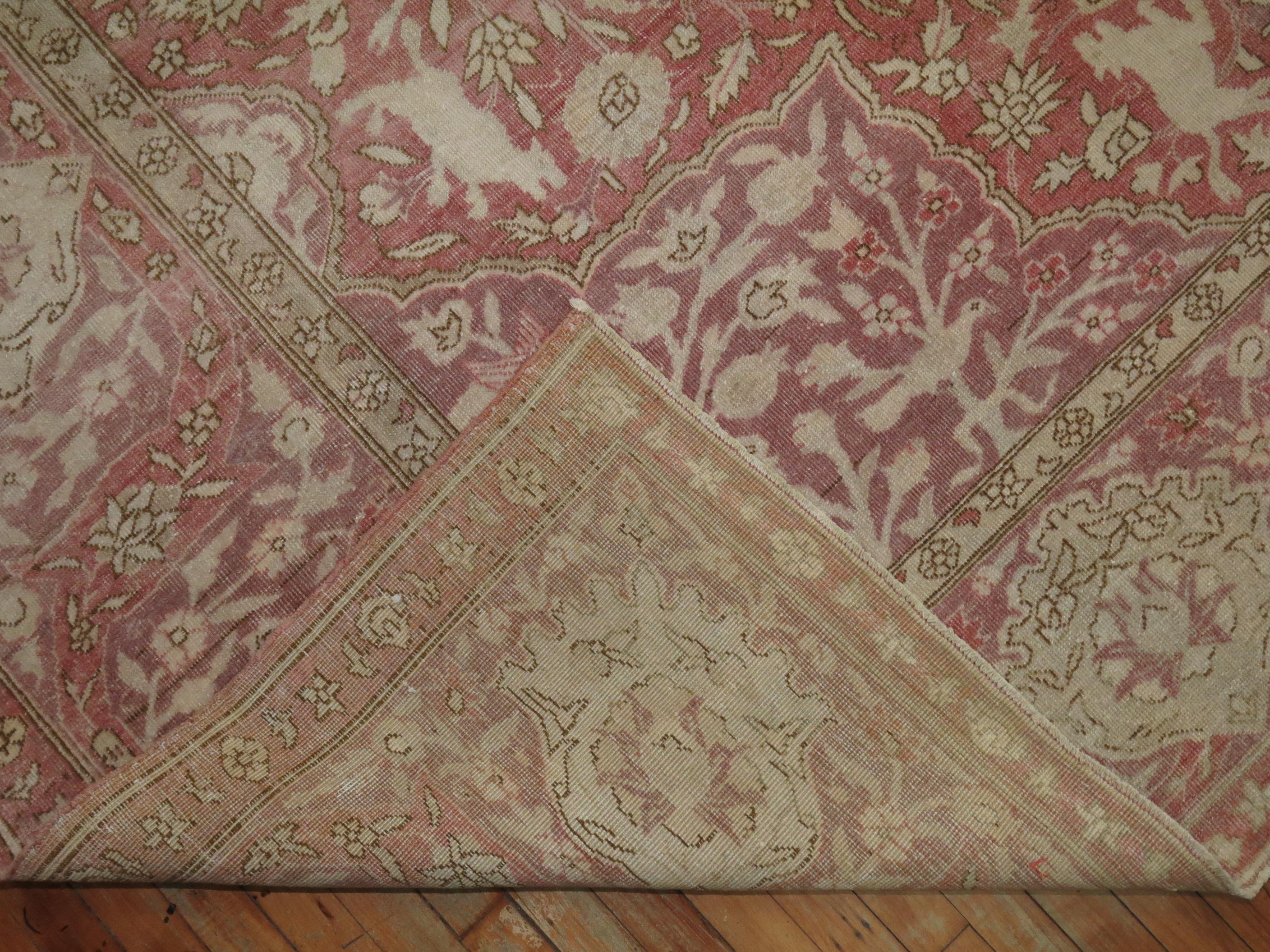 Animal Motif Rose Lavender Turkish Room Size Rug, 20th Century In Good Condition For Sale In New York, NY