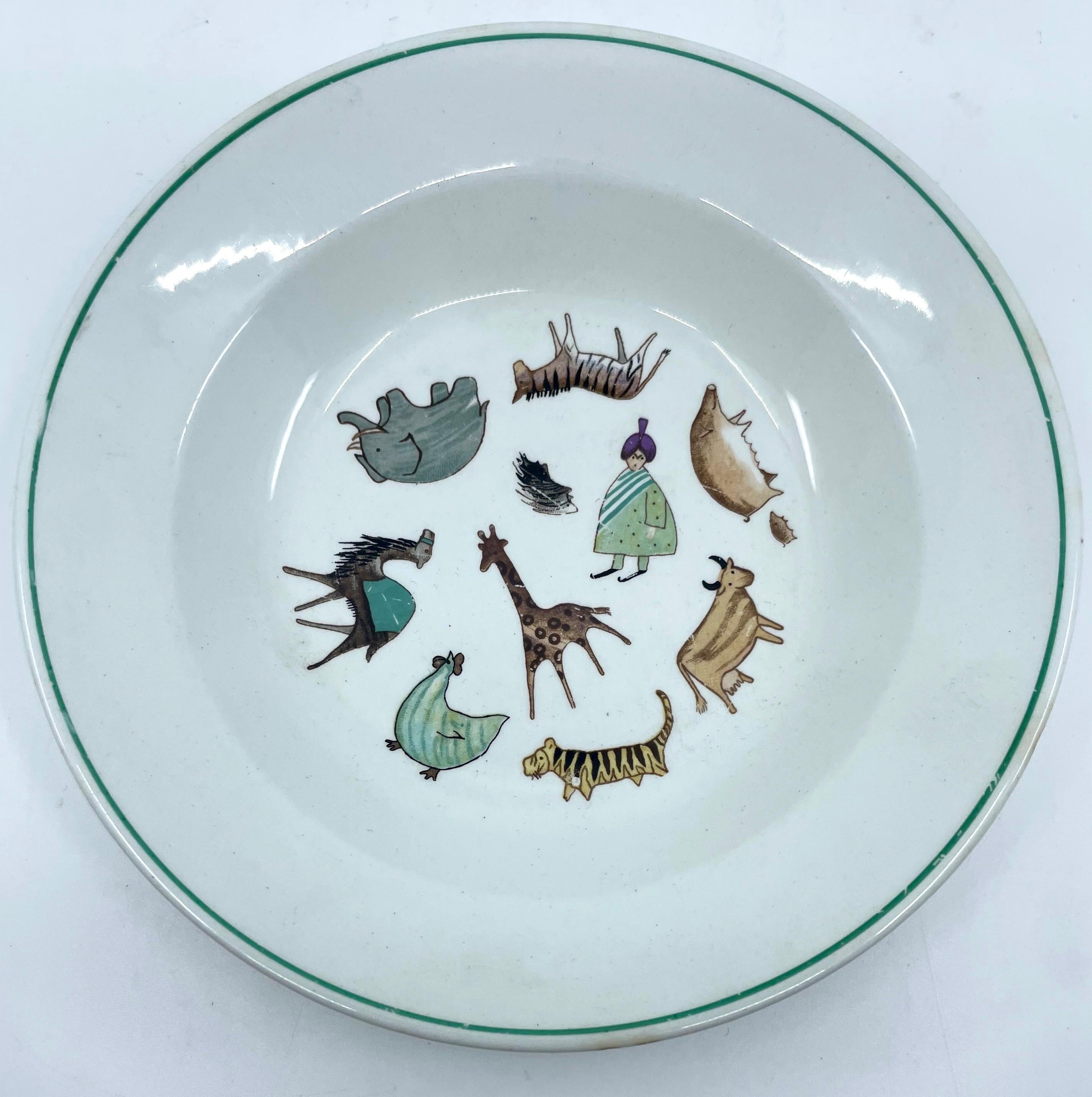 Animal Parade Child's Plate and Bowl Set In Good Condition For Sale In New York, NY