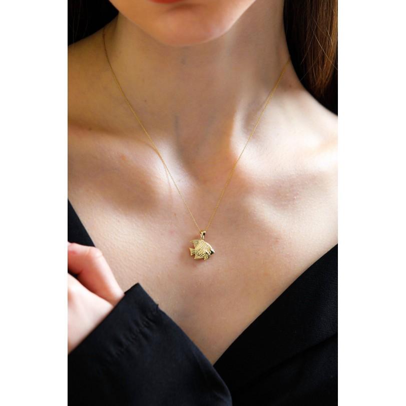Round Cut 0.01ct Gold And Diamond Fish Necklace For Sale