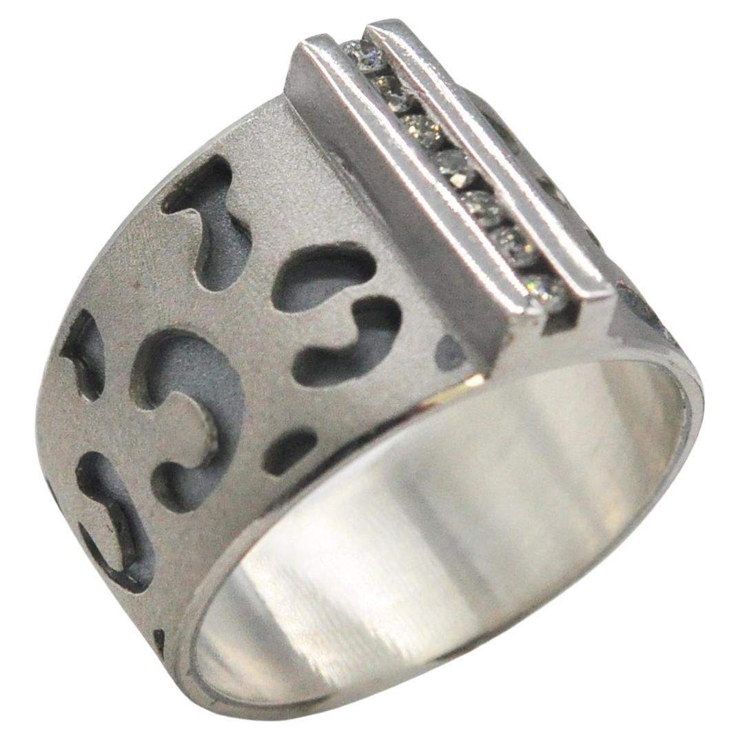 Animal Print Diamond Channel Platinum Cheetah Ring