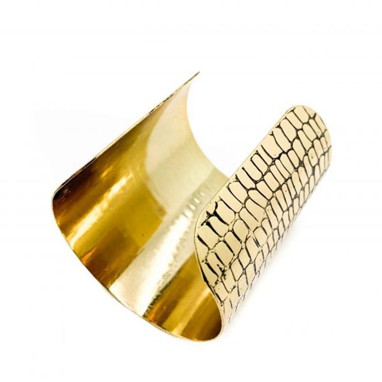 Animal Print Statement Gold Amulet Cuff In Good Condition For Sale In Wilmslow, GB