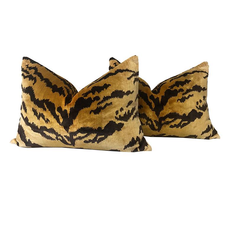 Animal motif Tiger Print lumbar pillow. Multiple available. Front features gorgeous thick velvet animalia print. Back features a crisp cream. Down filled. Knife edge with zipper. In the style of Scalamandre's Le Tigre print.