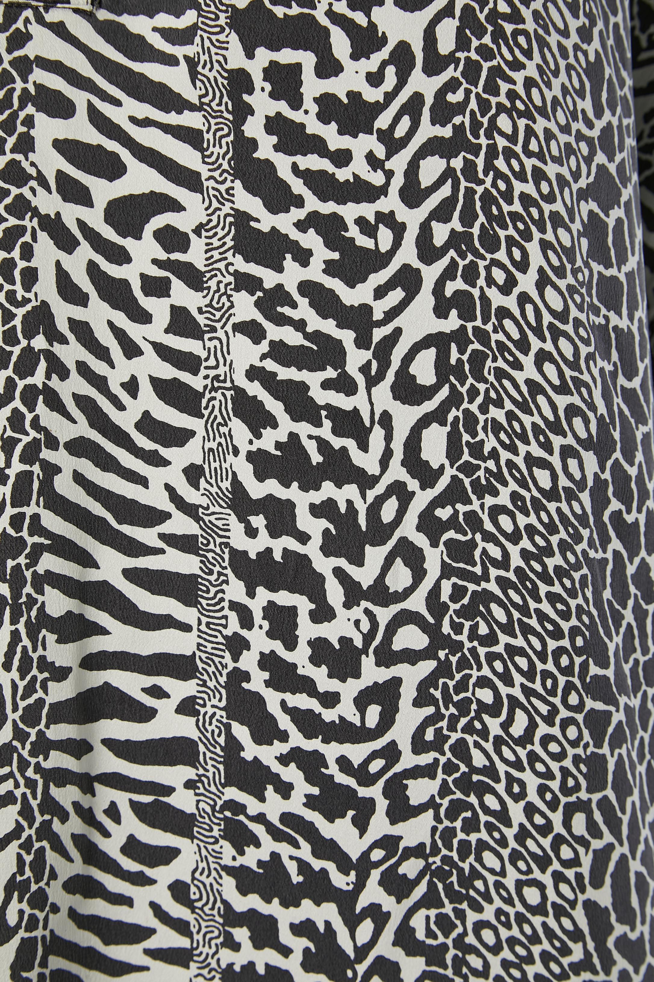 Gray Animal printed silk tunique Gianni Versace Intimo  For Sale