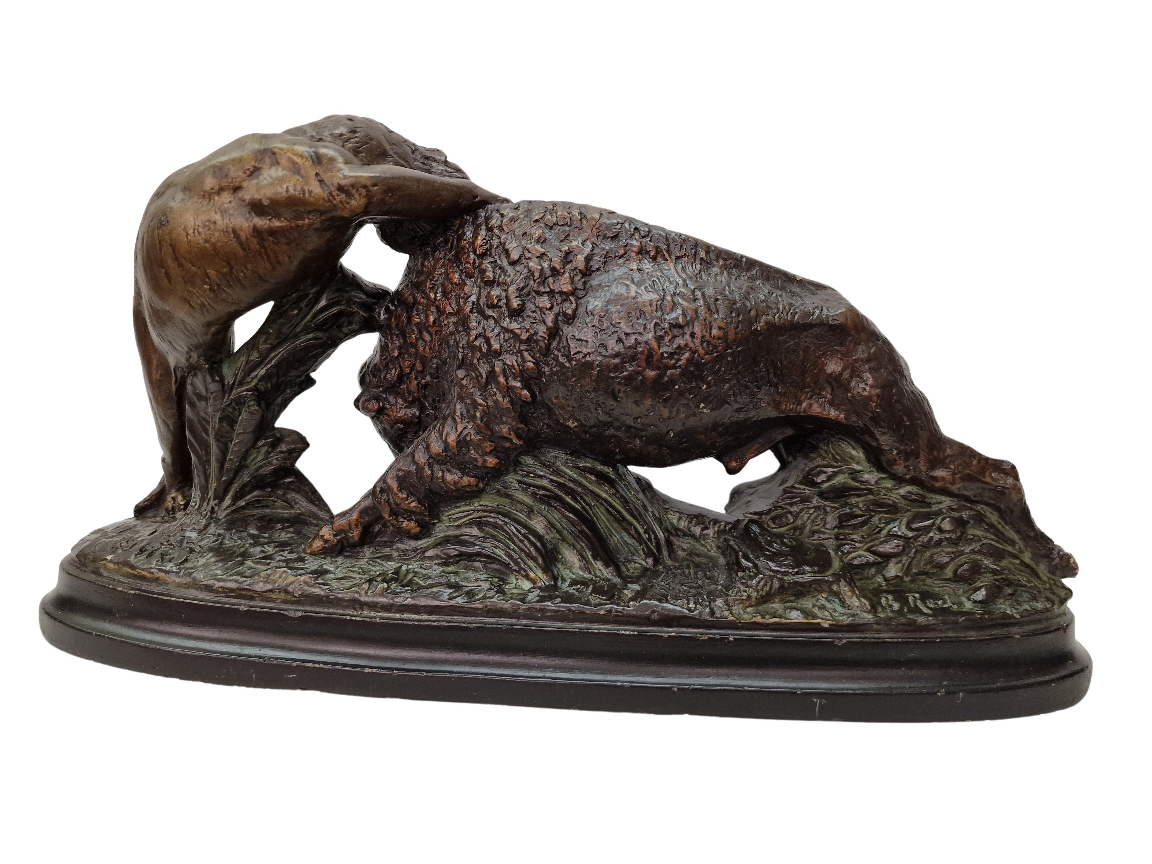 Hand-Crafted Animal sculpture panter and bison bull, hunt combat in the jungle, 1900, France