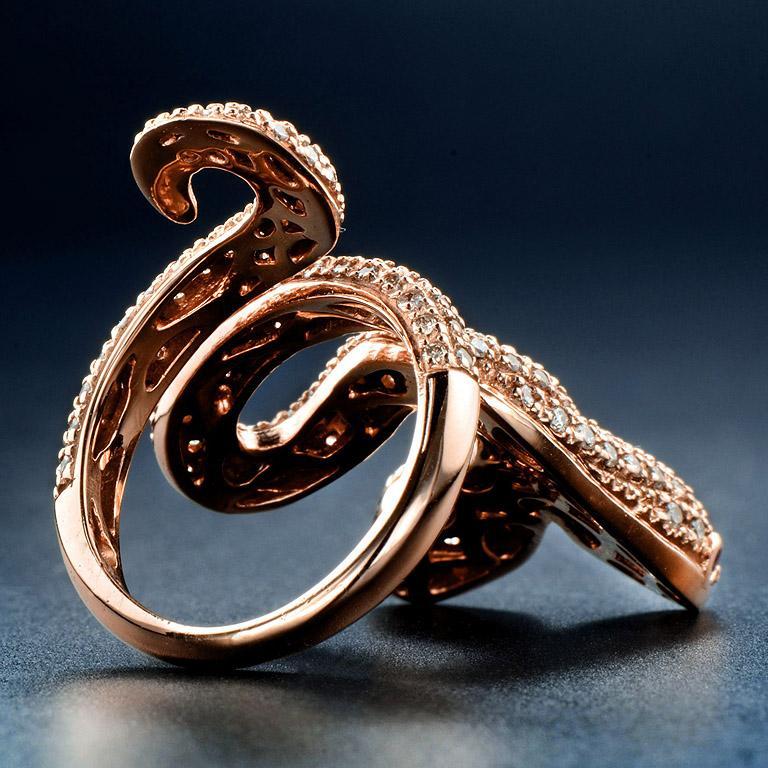 En venta: Animalia Serpiente de dos cabezas con ojos de rubí y anillo de diamantes en oro rosa de 18 quilates  5