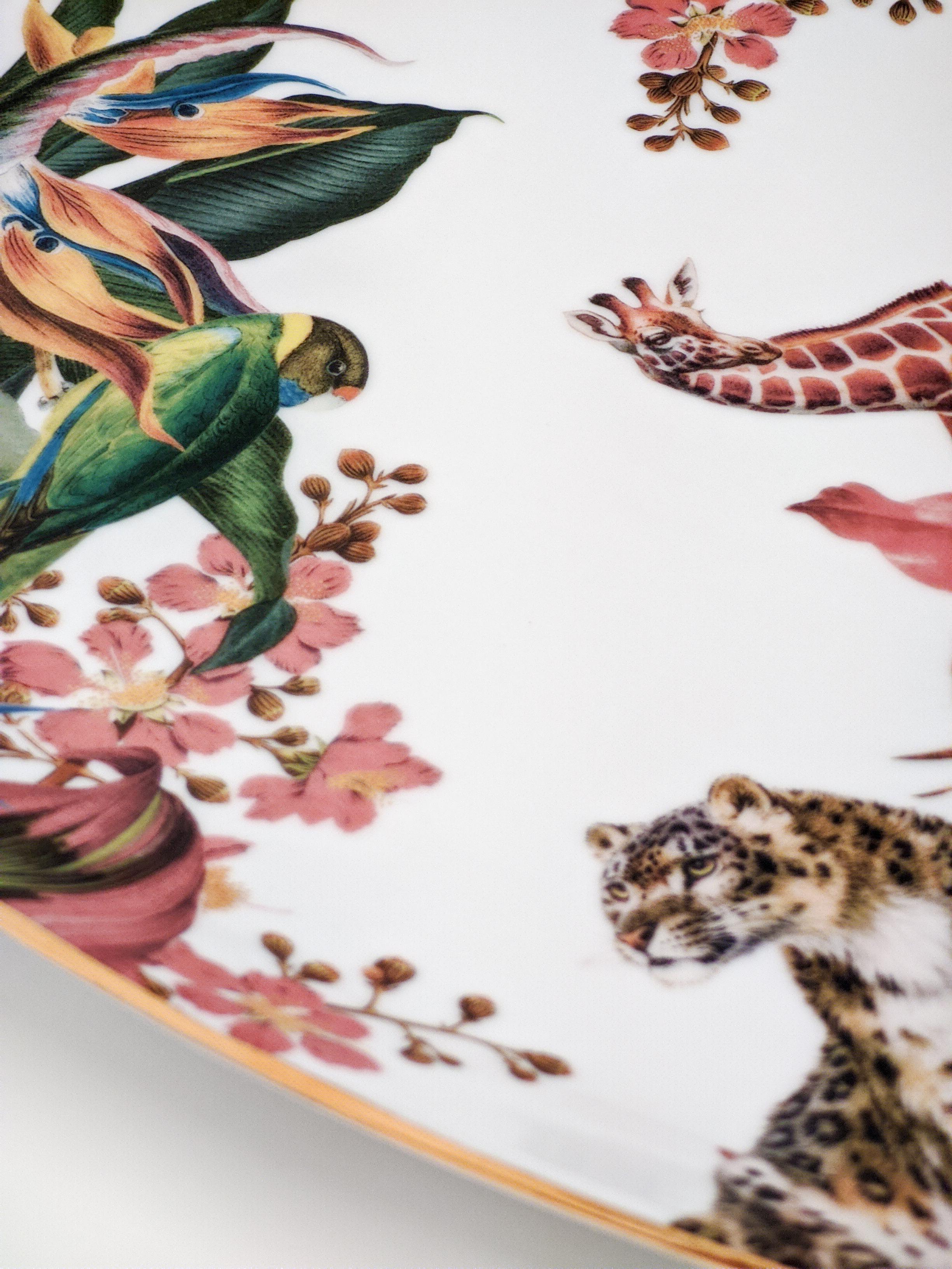 Italian Animalia, Contemporary Decorated Porcelain Tray Design by Vito Nesta  For Sale