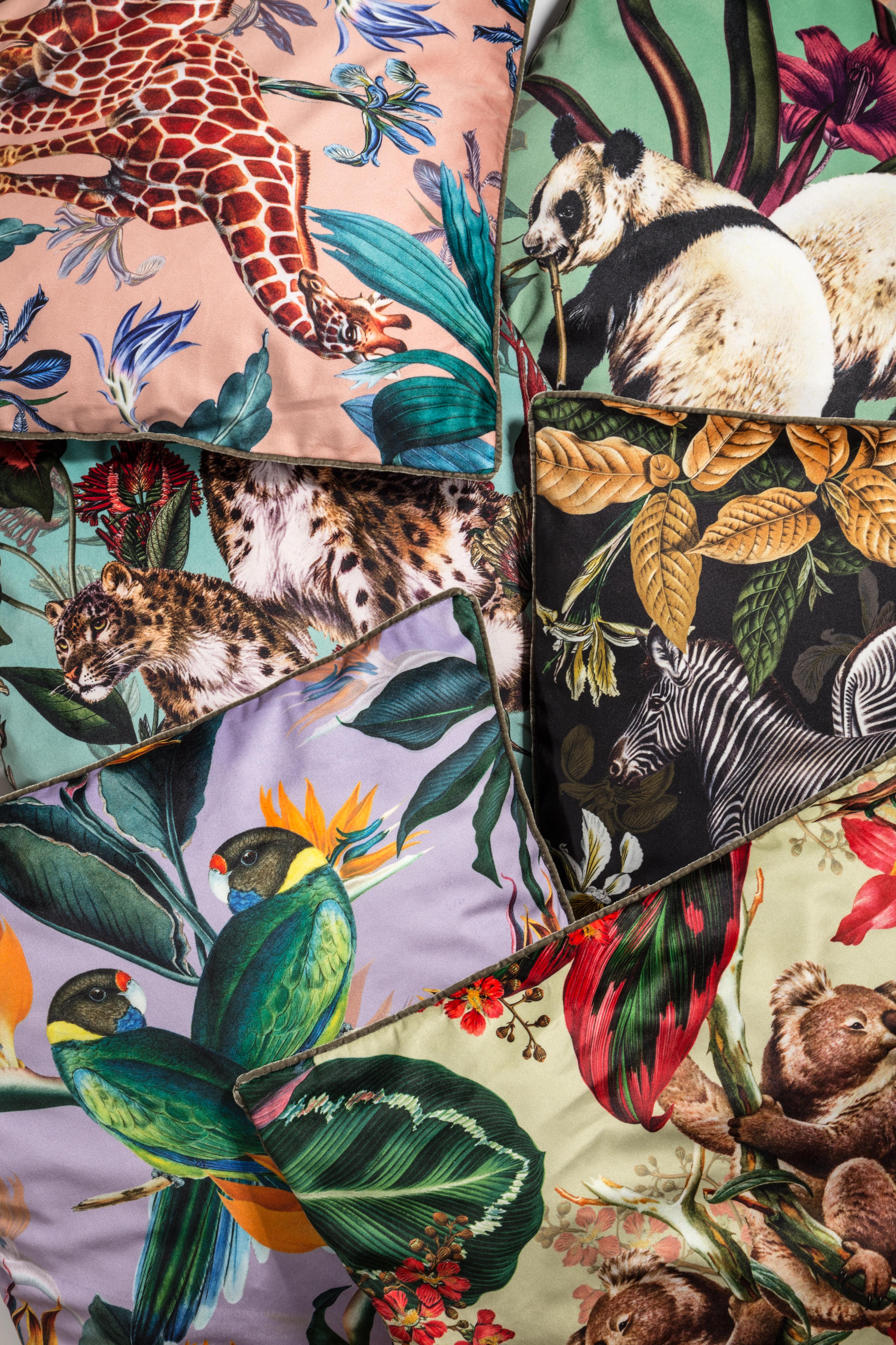 Animalia, Giraffes, Contemporary Velvet Printed Pillow by Vito Nesta For Sale 2