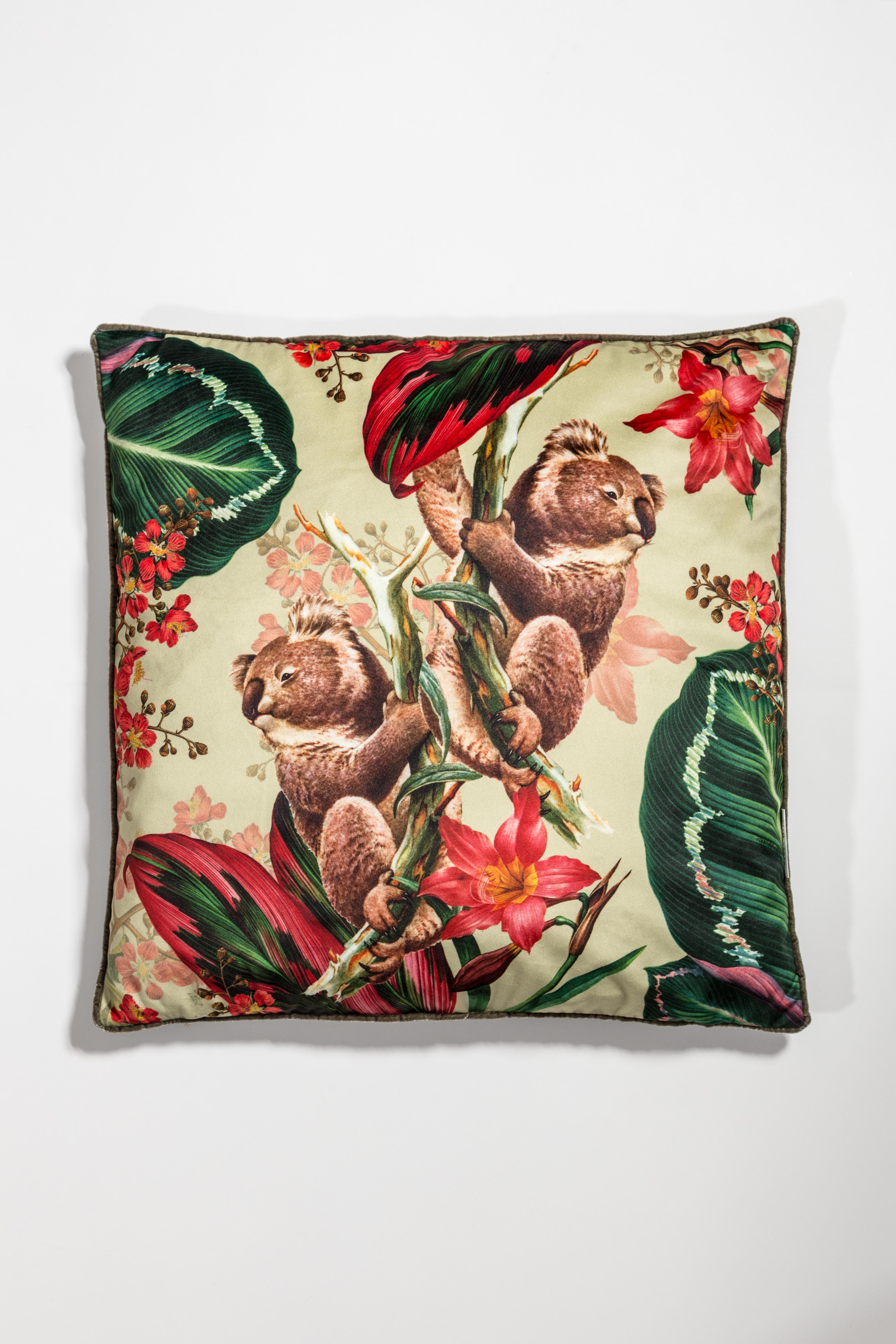 Italian Animalia, Contemporary Velvet Printed Pillows by Vito Nesta For Sale