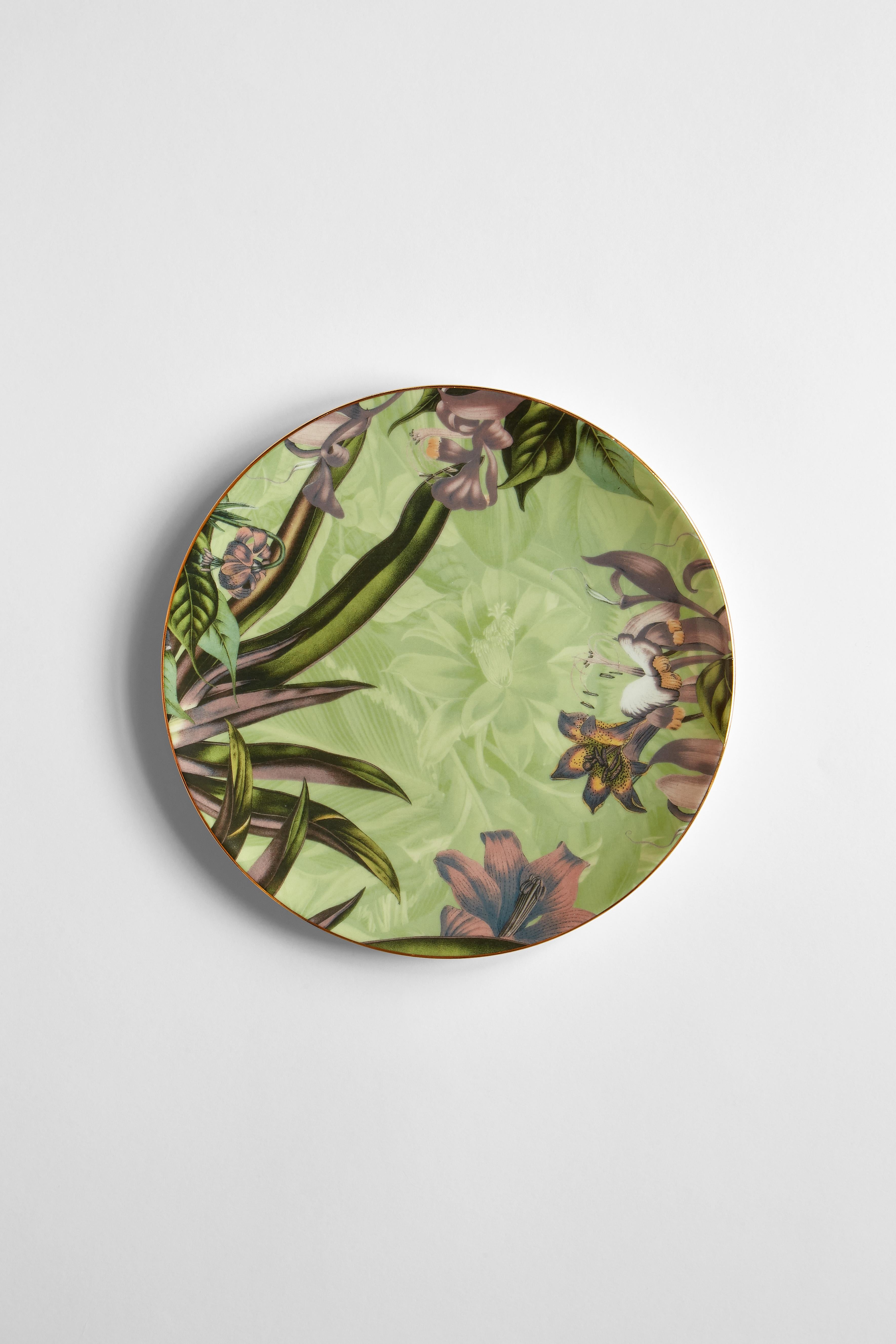 Animalia, Six Contemporary Porcelain Dessert Plates with Decorative Design In New Condition For Sale In Milano, Lombardia