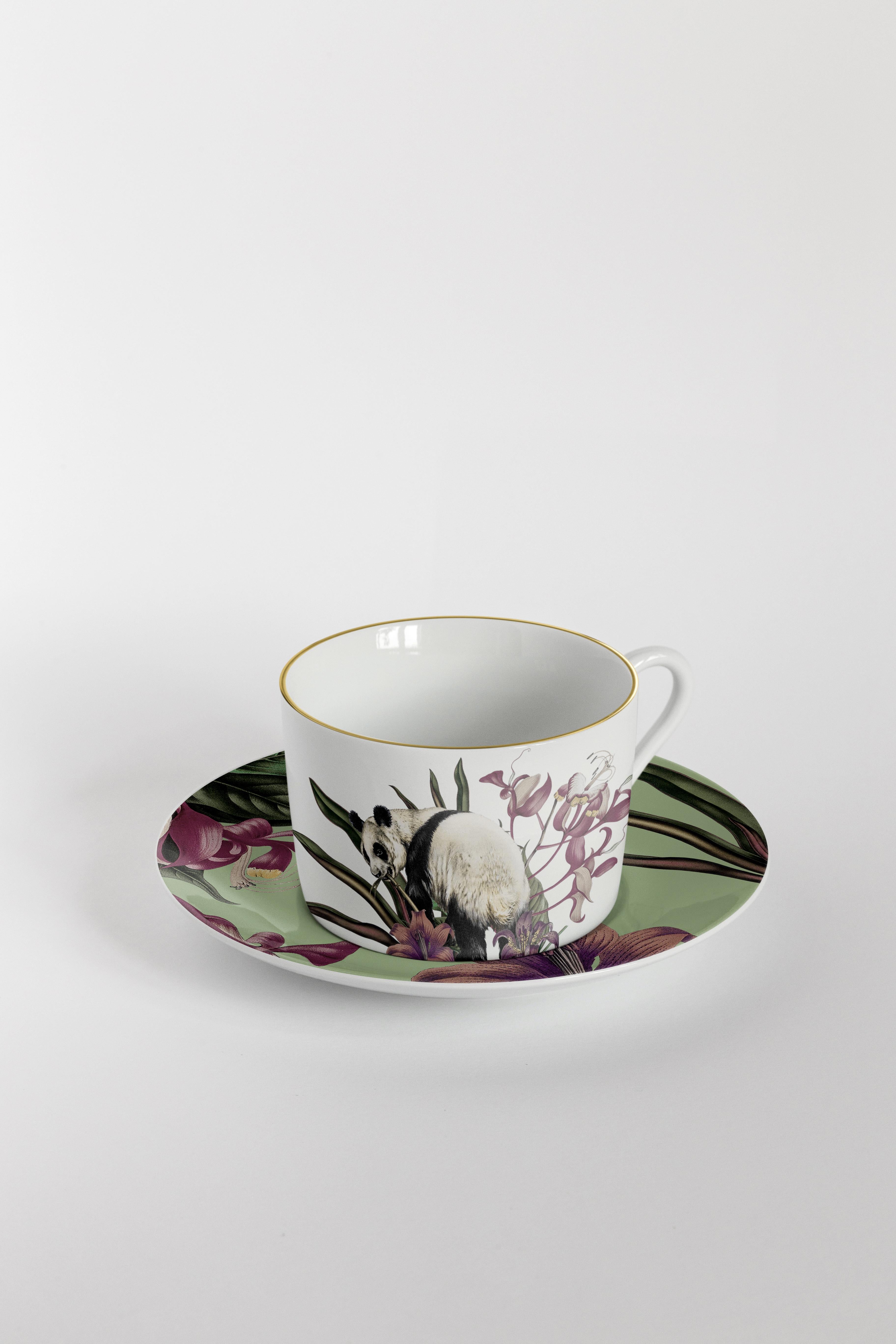 Animalia, Tea Set with Six Contemporary Porcelains with Decorative Design For Sale 1