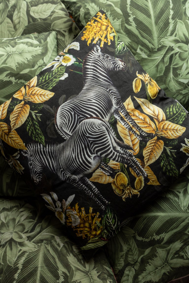 Italian Animalia, Zebras, Contemporary Linen Printed Pillow by Vito Nesta For Sale