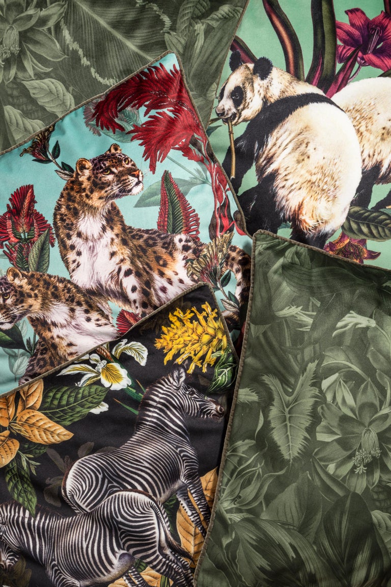 Animalia, Zebras, Contemporary Velvet Printed Pillow by Vito Nesta In New Condition For Sale In Milan, IT