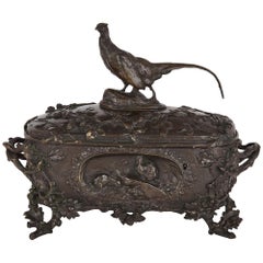 Coffret animalier en bronze patiné d'Auguste-Nicolas Cain