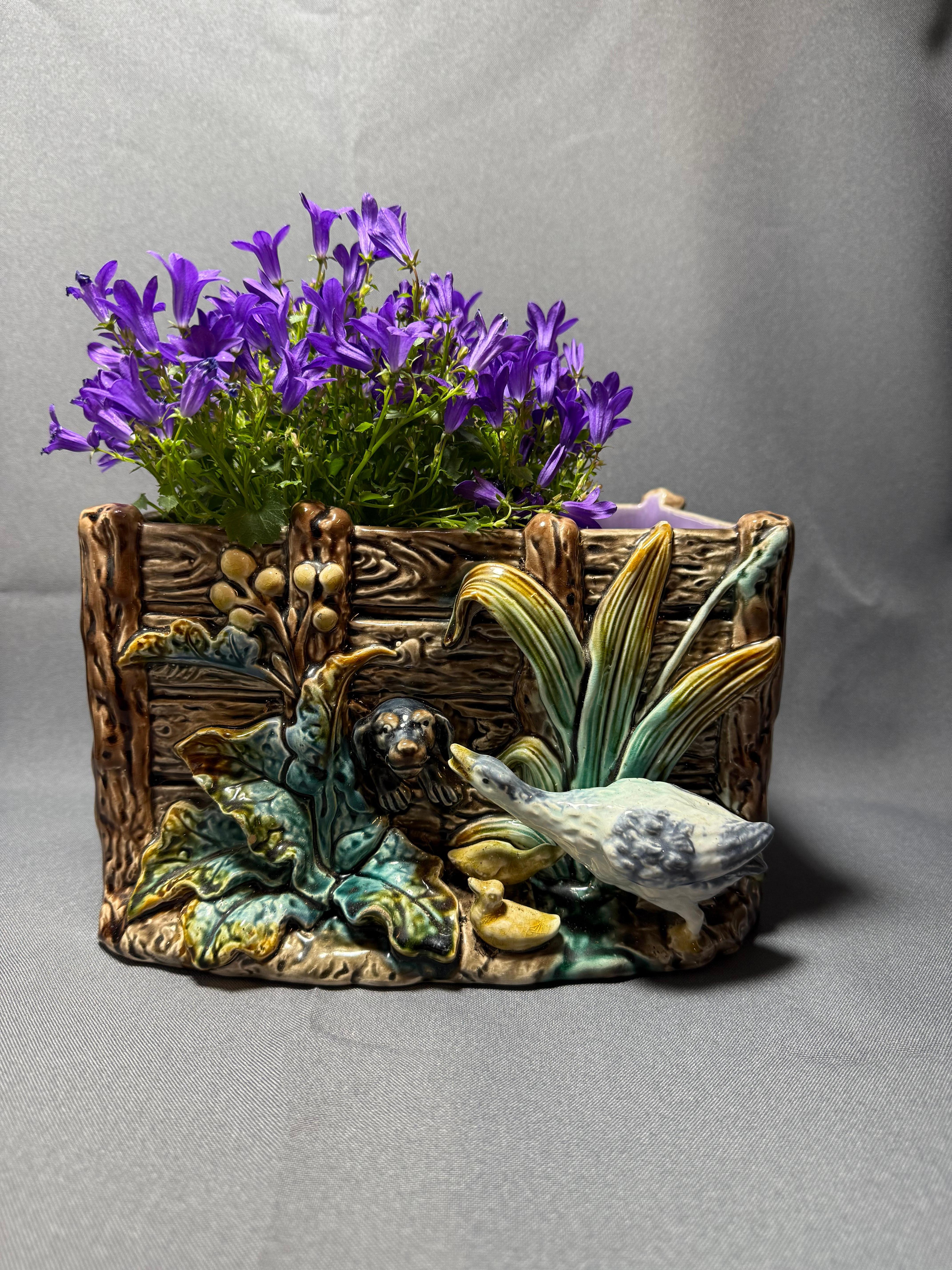 Majolika Jardiniere Gustavsberg Sweden  1860-1890 For Sale 5