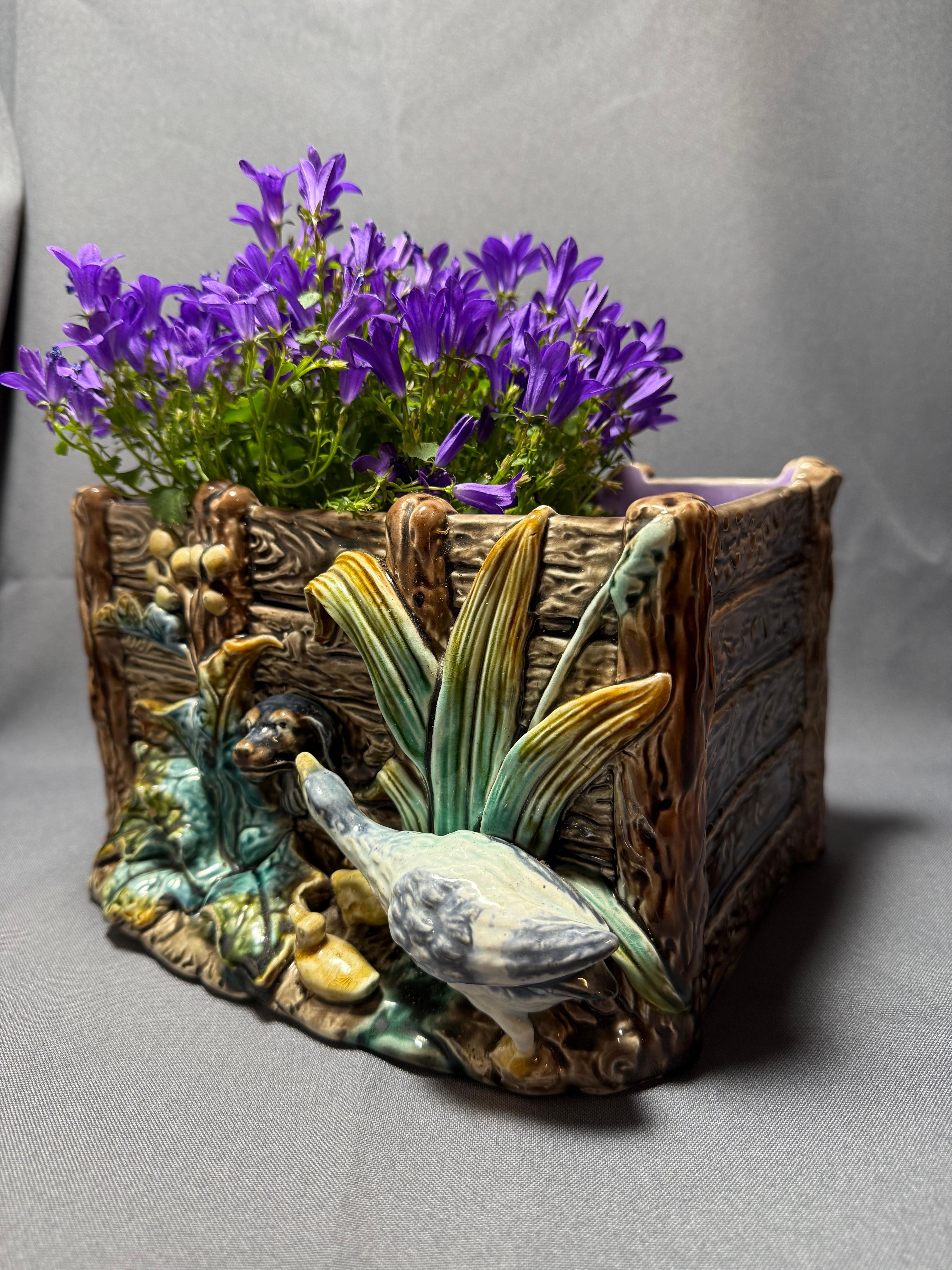 Majolika Jardiniere Gustavsberg Sweden  1860-1890 For Sale 7