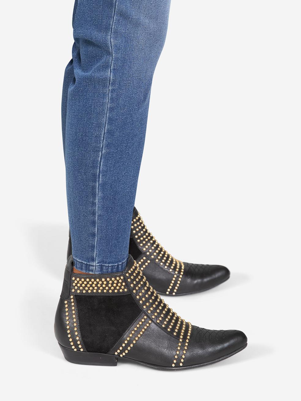CONDITION is Very good. Minimal wear to the boots is evident. Abrasion on both toe caps and the left counter on this used Anine Bing designer resale item. This pair of shoes comes in the original dust bag.
 
 
 
 Details
 
 
 Black
 
 Leather
 
