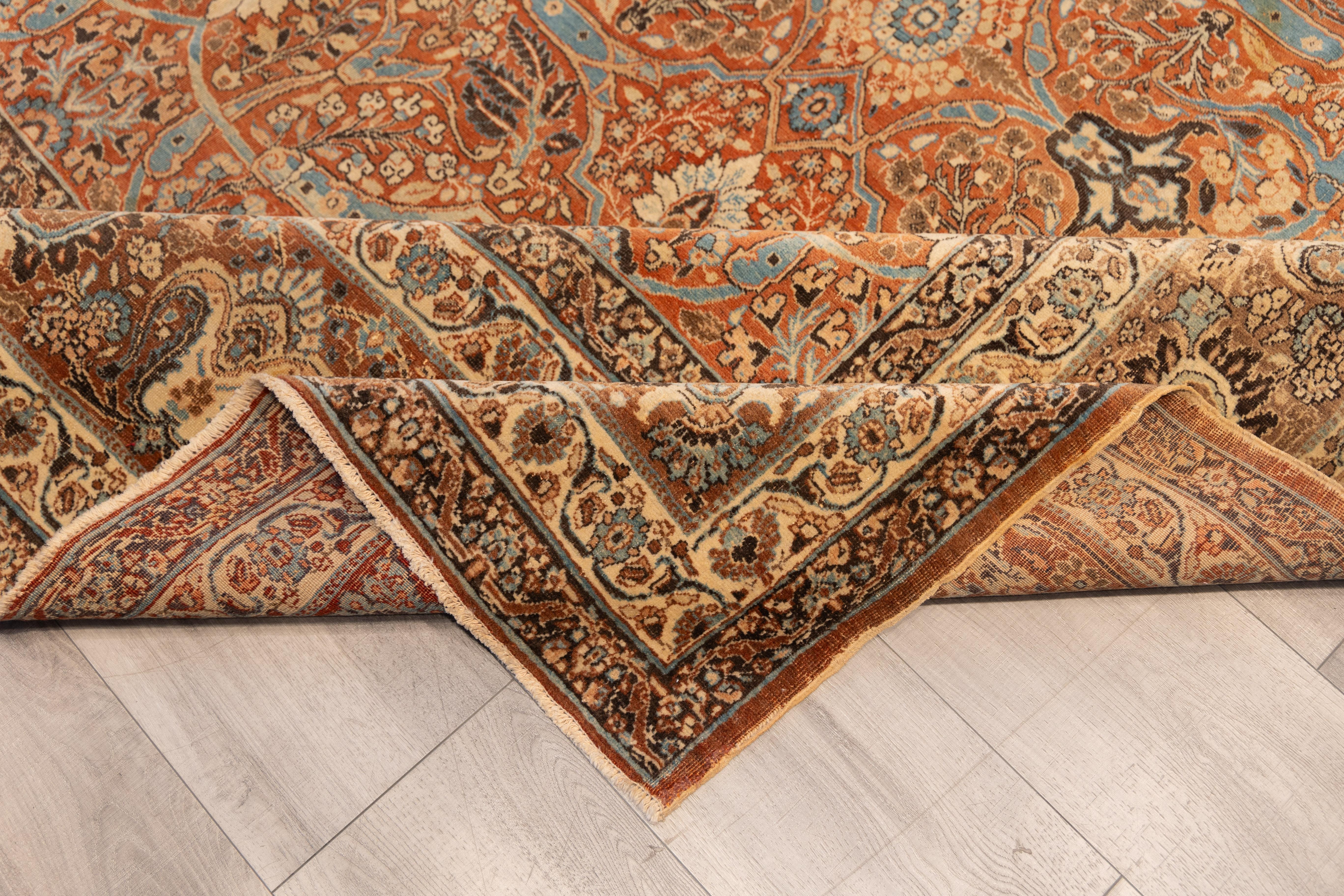 Anique 20th century Hadj jalili tabriz In Excellent Condition For Sale In Harrington Park, NJ