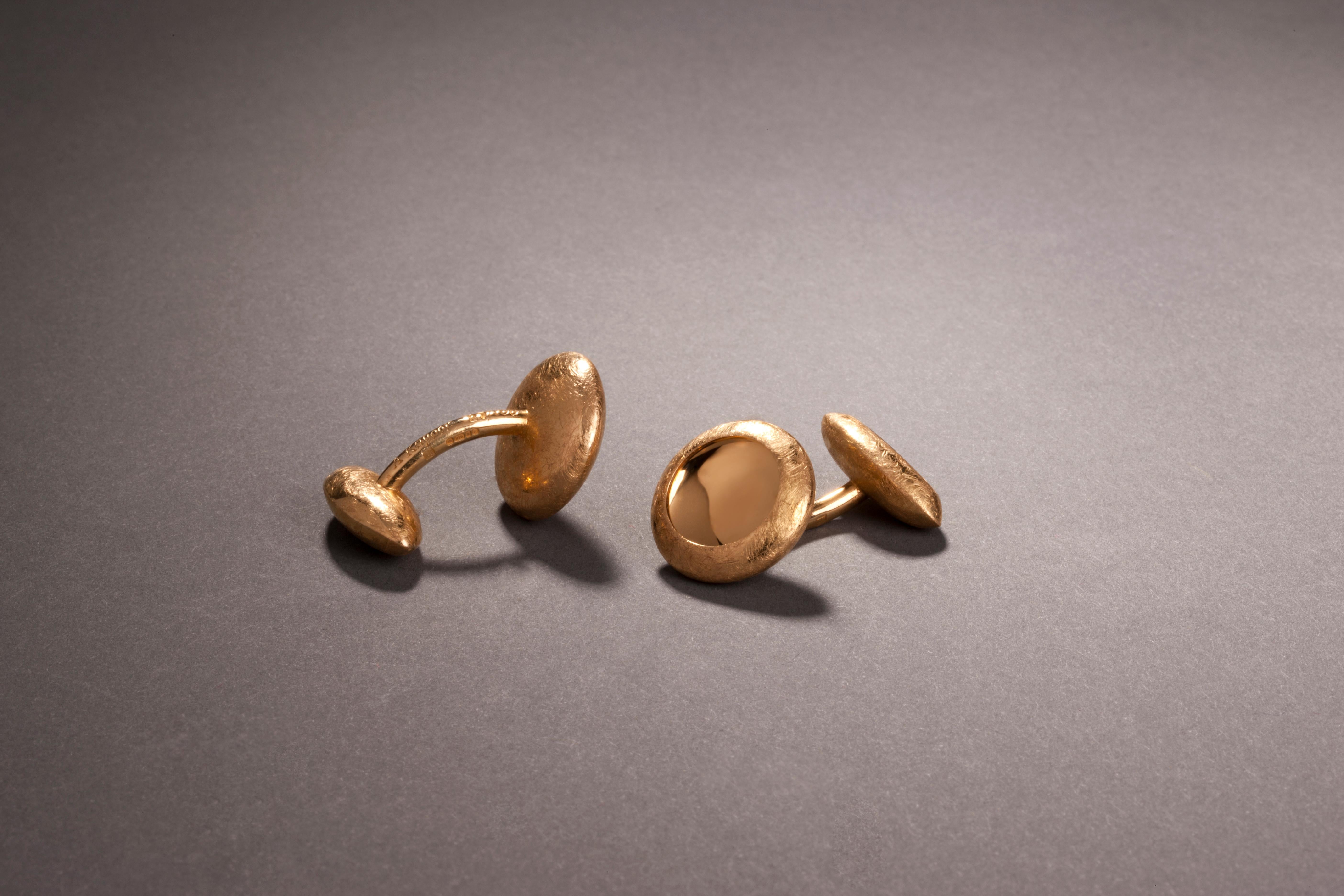 Contemporary Anish Kapoor 22 Karat Yellow Gold Cufflinks 