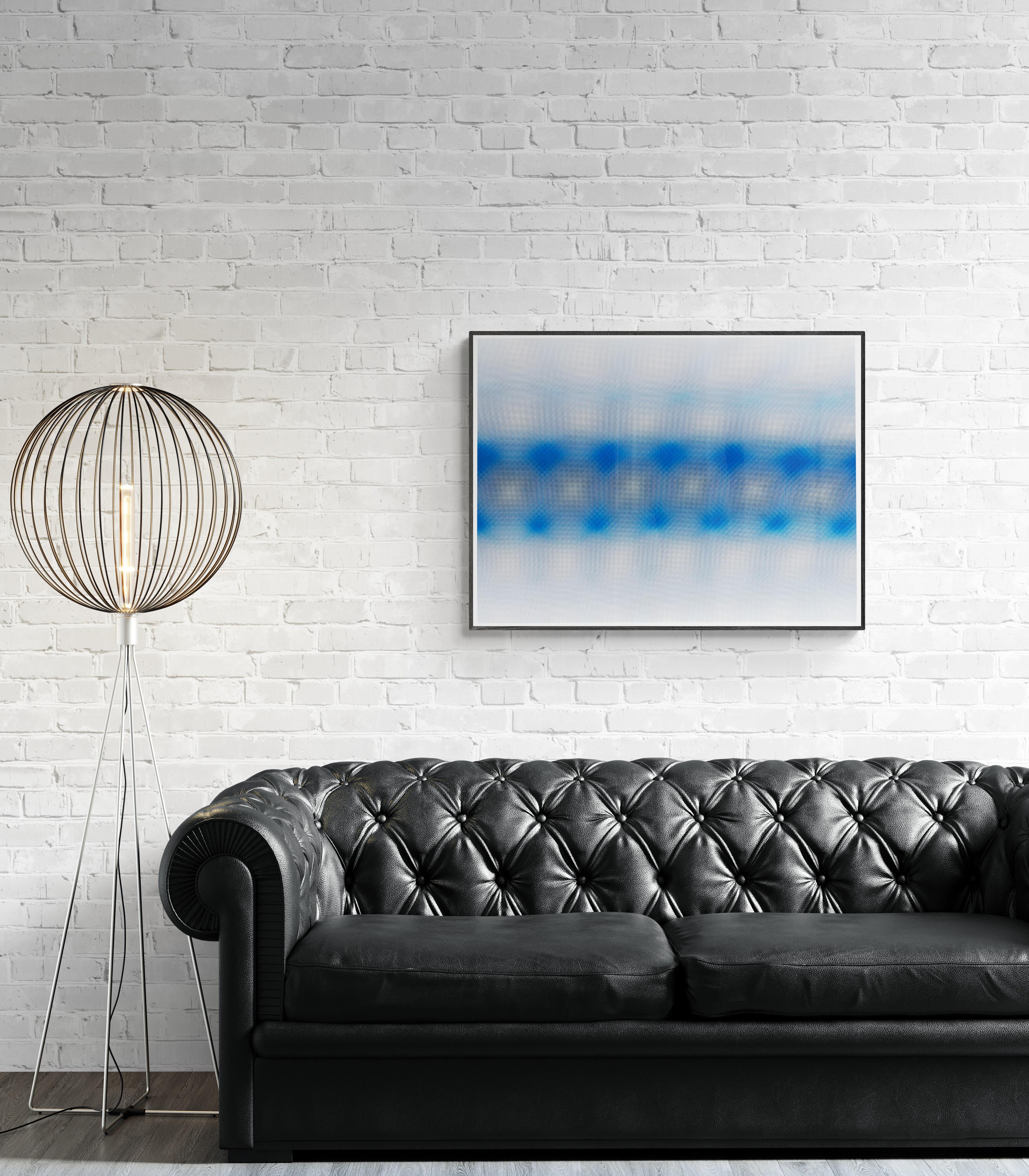 ANISH KAPOOR MOIRÉ 4
Date of creation: 2015
Medium: Etching on paper
Edition: 39
Size: 96 x 72.4 cm
Condition: In perfect conditions, brand new
Etching on paper hand signed and numbered by the artist on the back. This work belongs to a limited