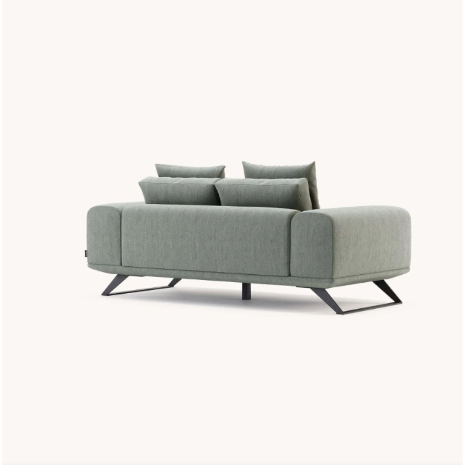 Aniston-Sofa mit 2 Sitzen von Domkapa (Portugiesisch) im Angebot