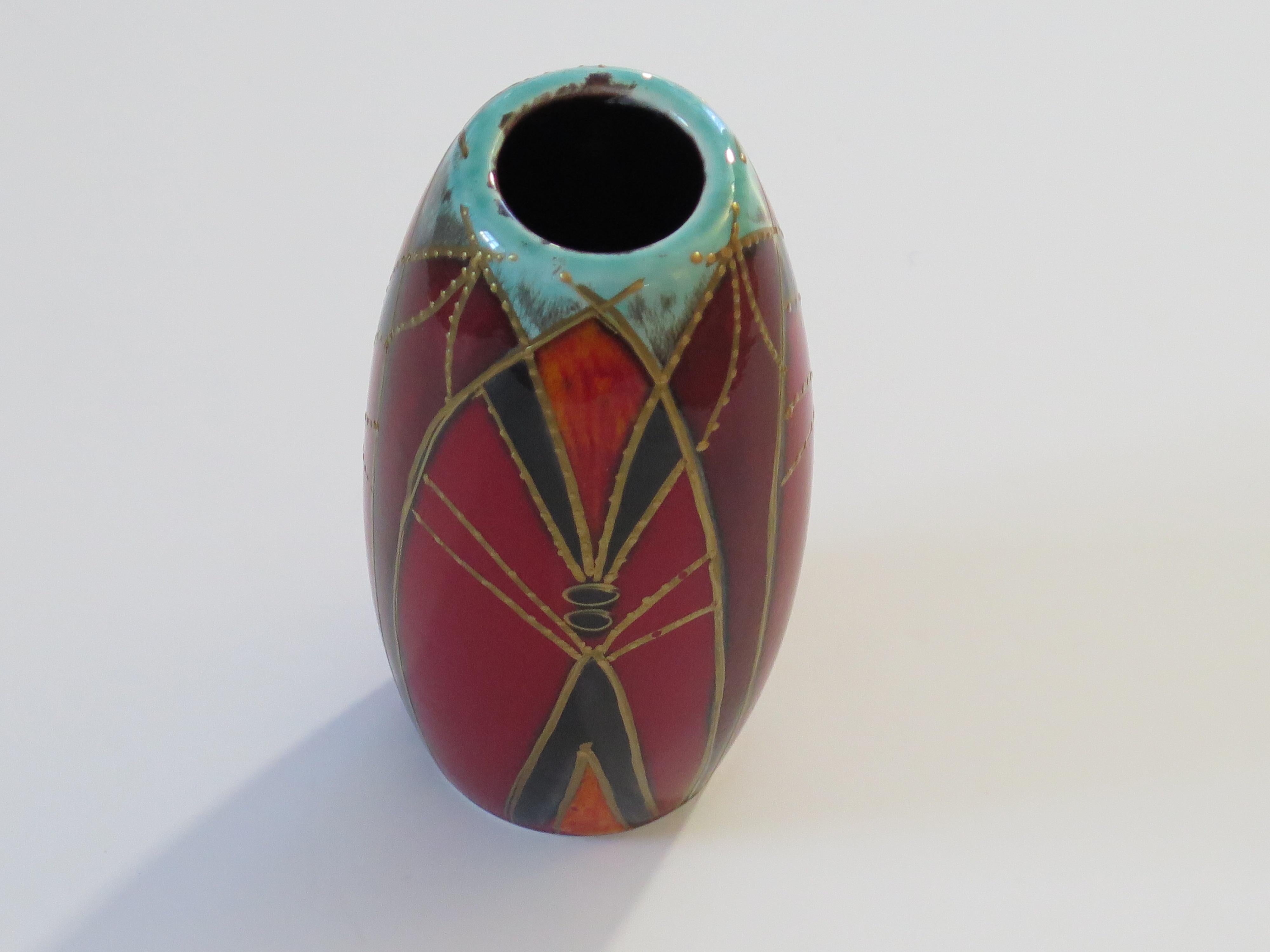 Modern Anita Harris Vase hand made & hand painted and fully signed to the base, Ca 2010 For Sale