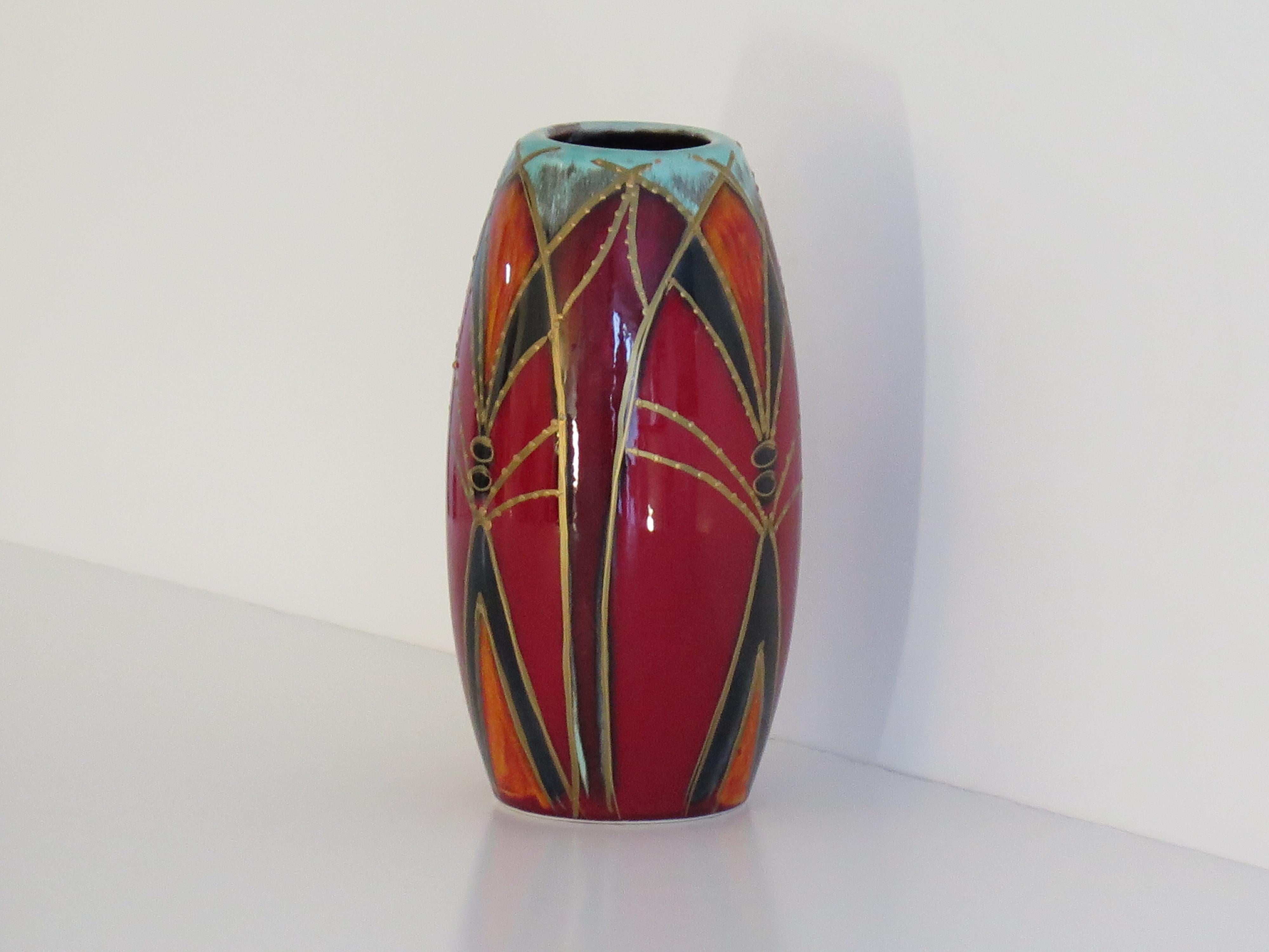Anita Harris Vase hand made & hand painted and fully signed to the base, Ca 2010 For Sale 1