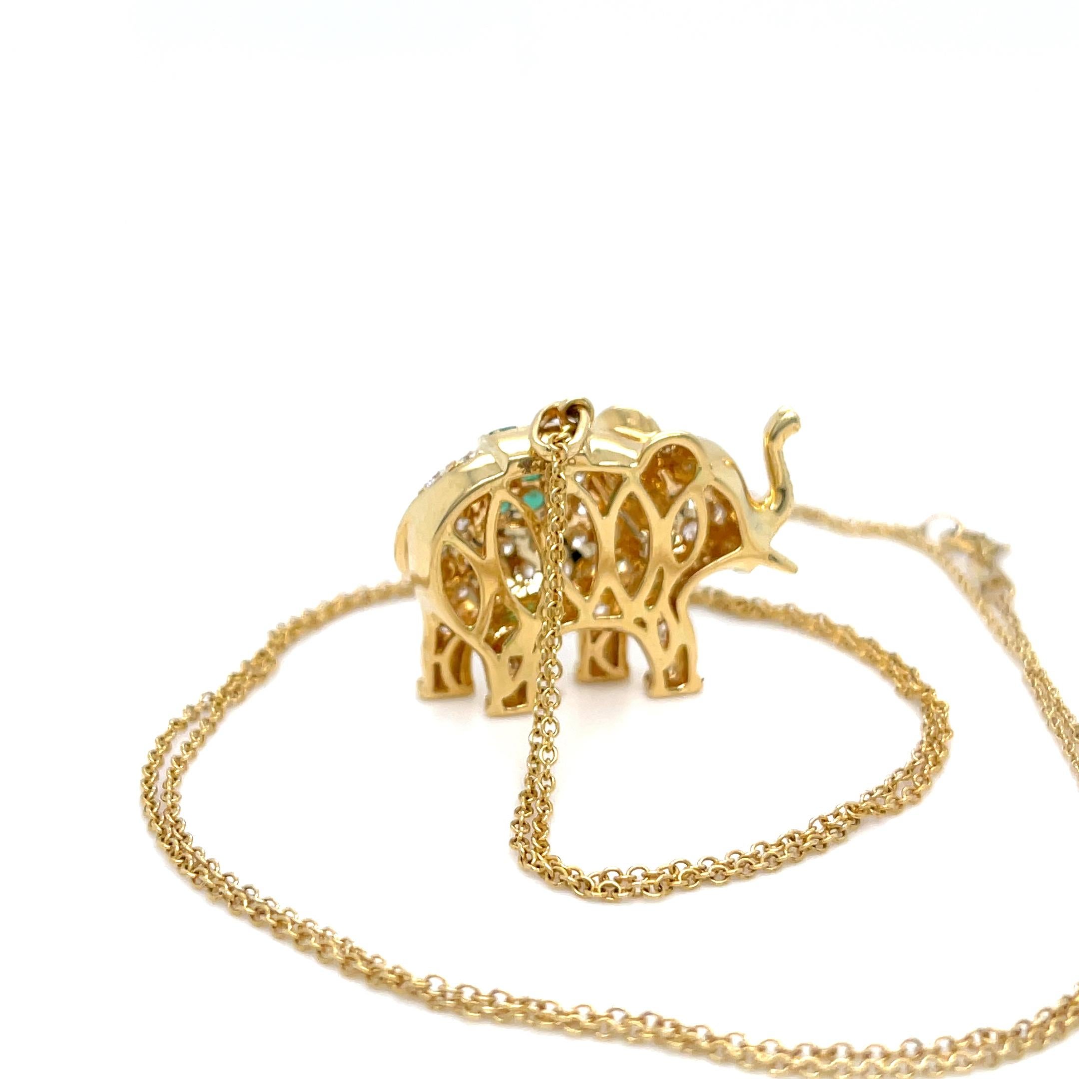 Moderno Collana con ciondolo a forma di elefante con diamanti e smeraldi in oro 18k di Anita Ko su catena 14k da 25